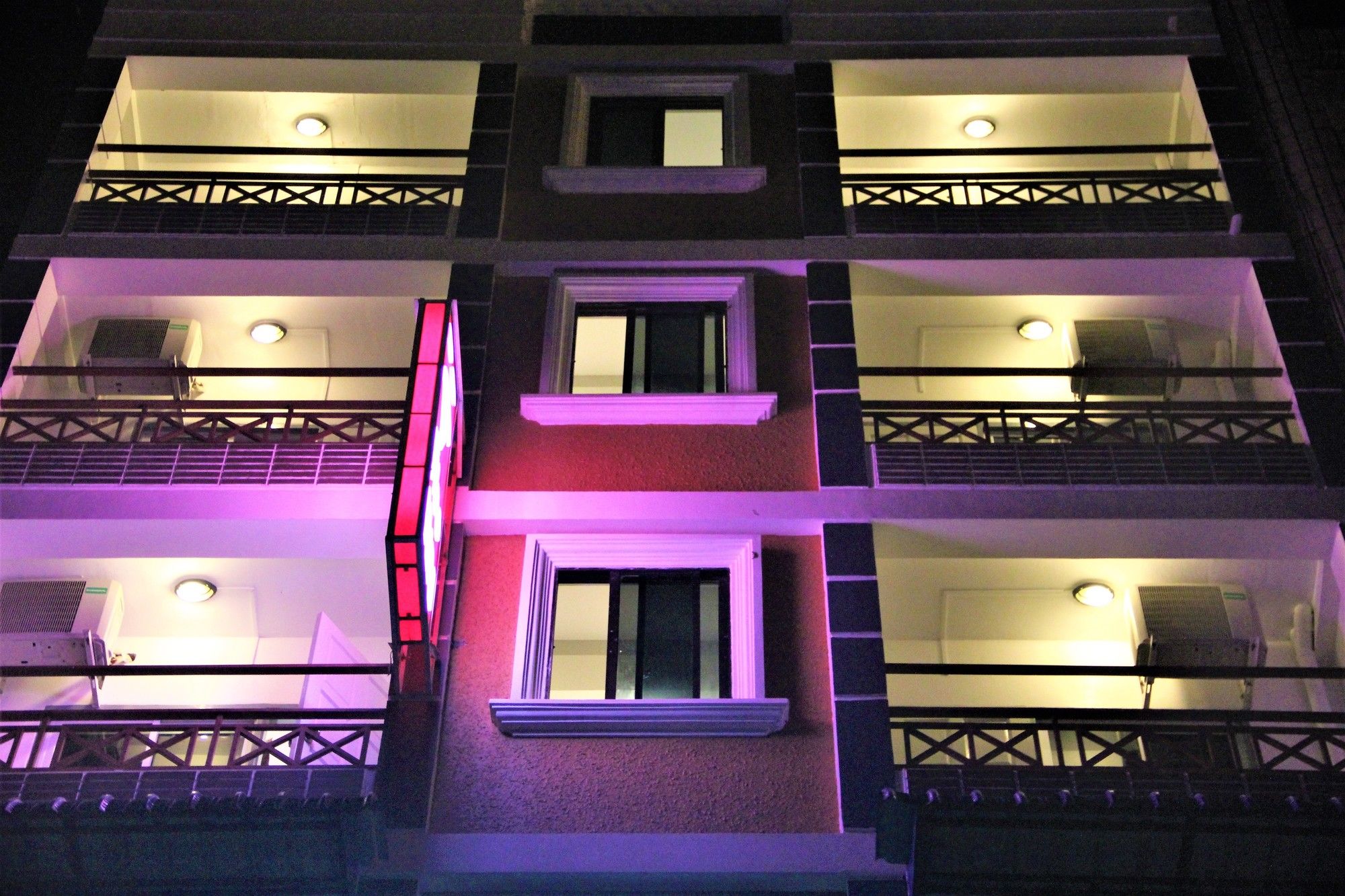 The Vibe Inn