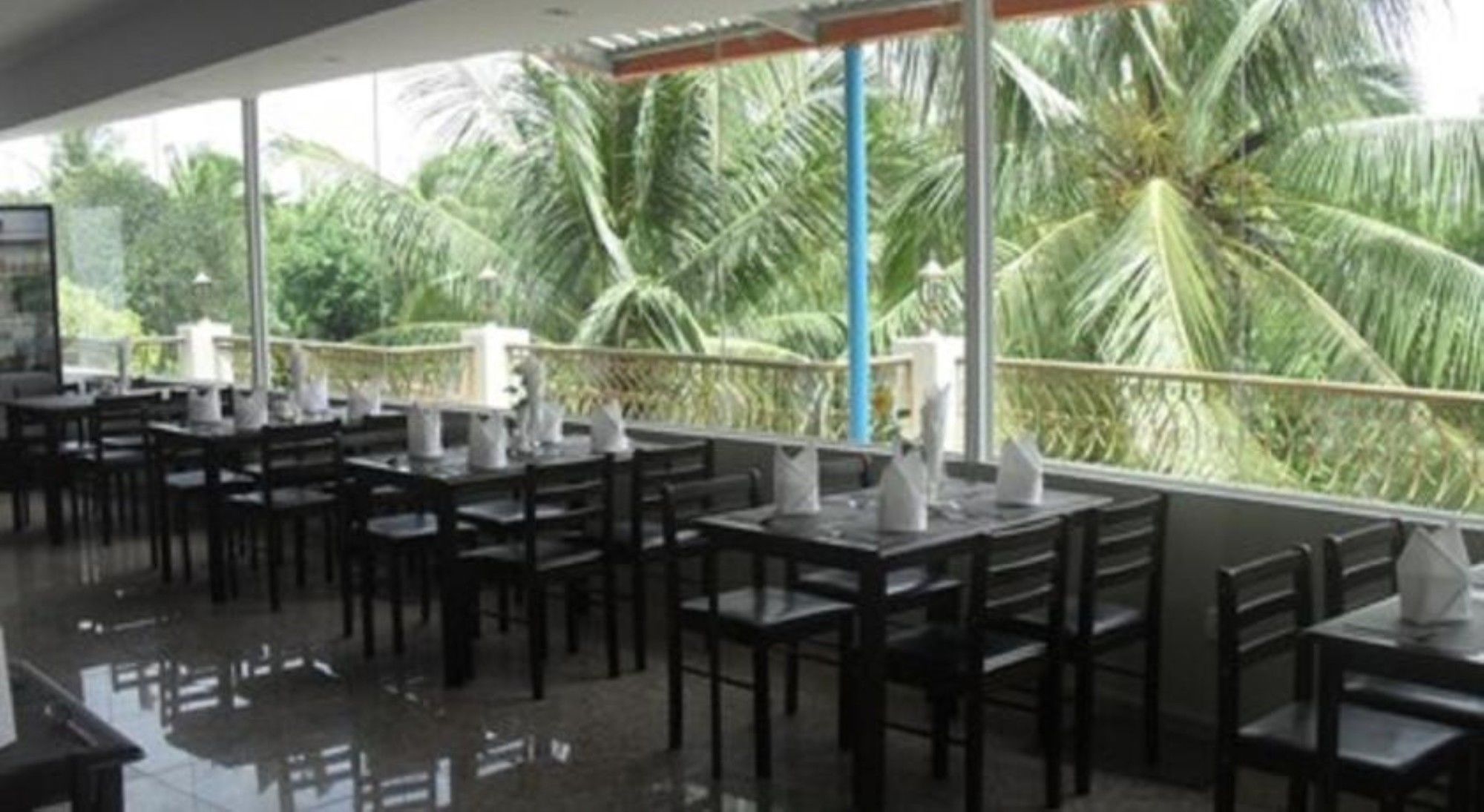 Yangon Airport Hotel