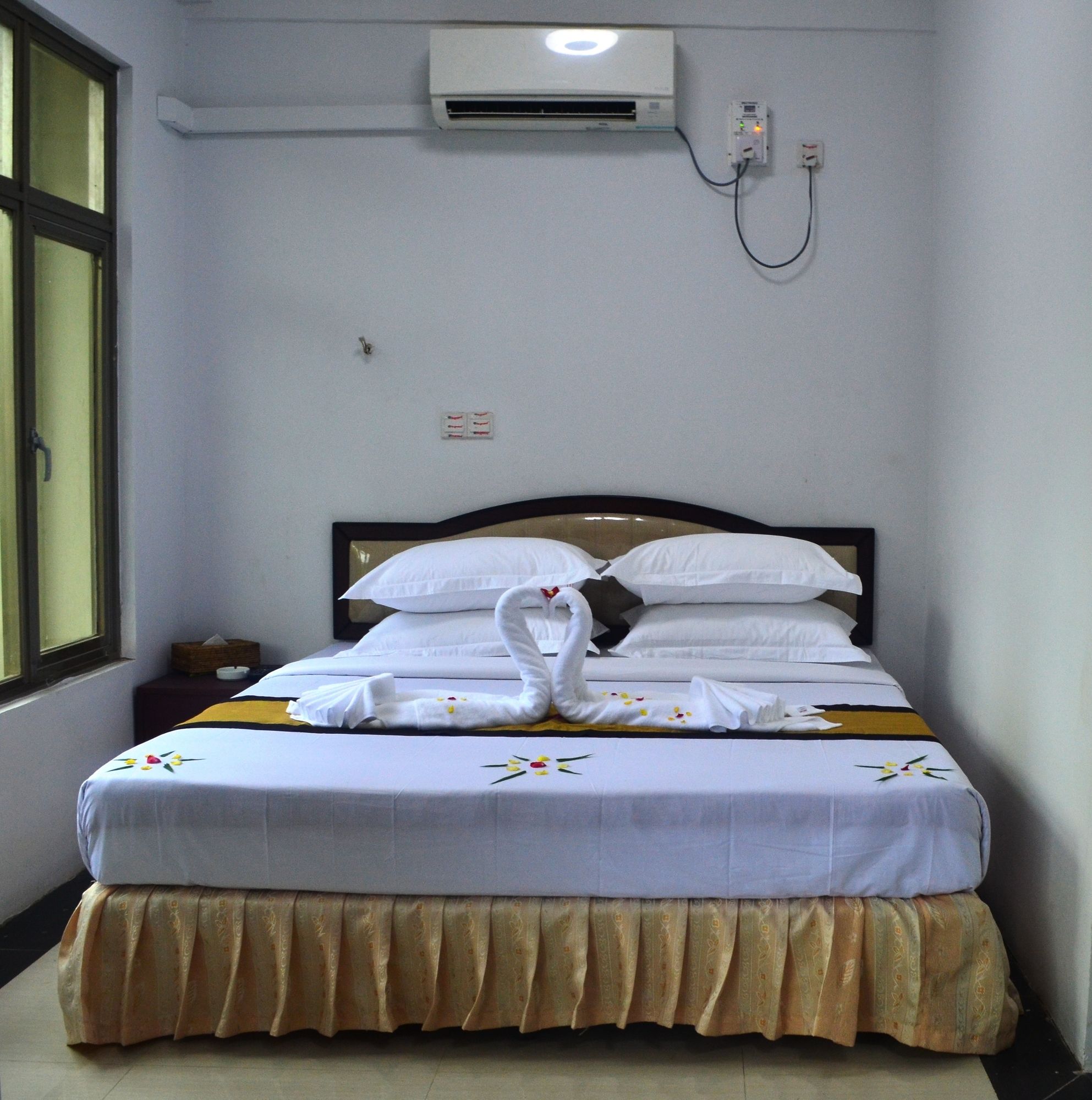 Yangon Airport Hotel