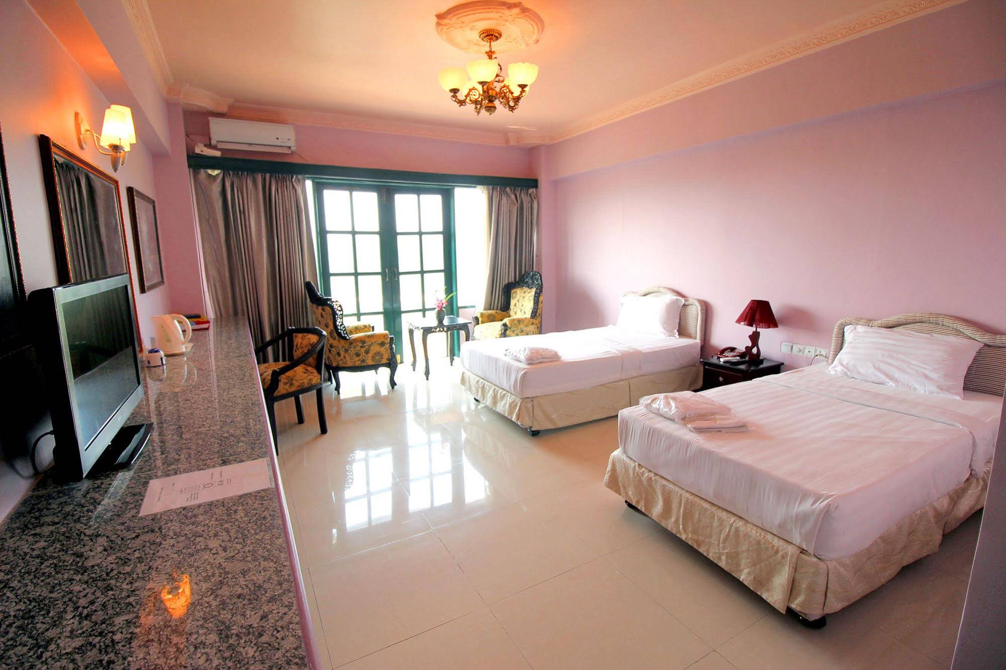 Yangon International Hotel