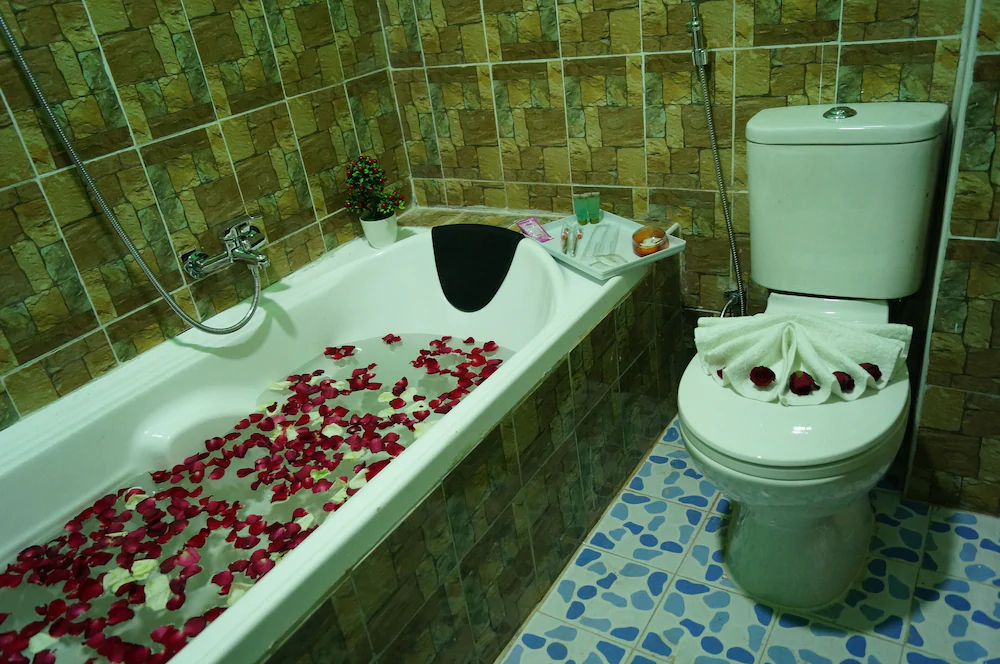 Top Royal Hotel