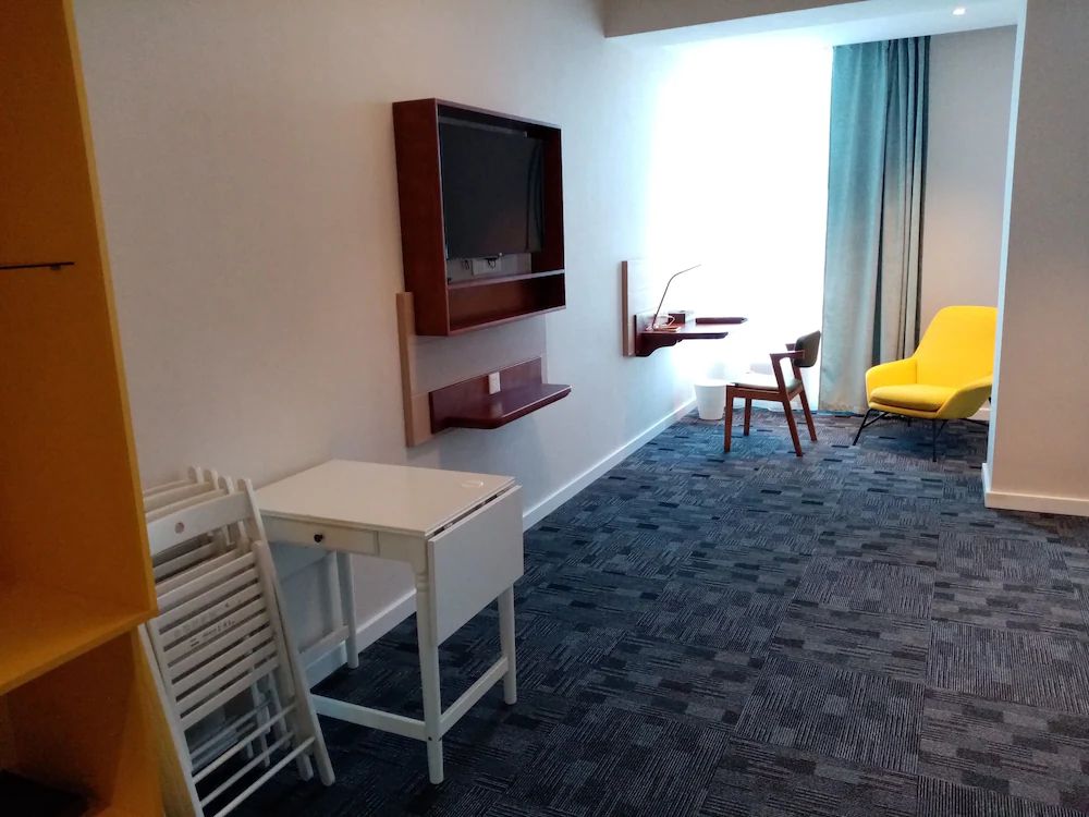 Dostyk Hotel