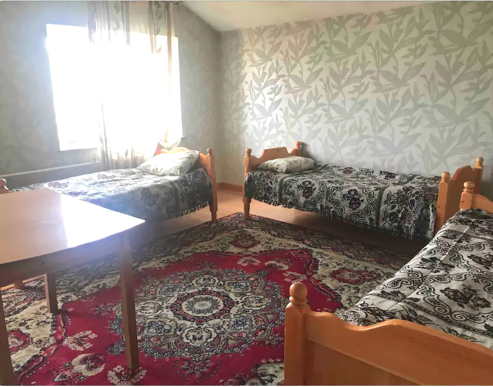 Jonon Tours & Guesthouse