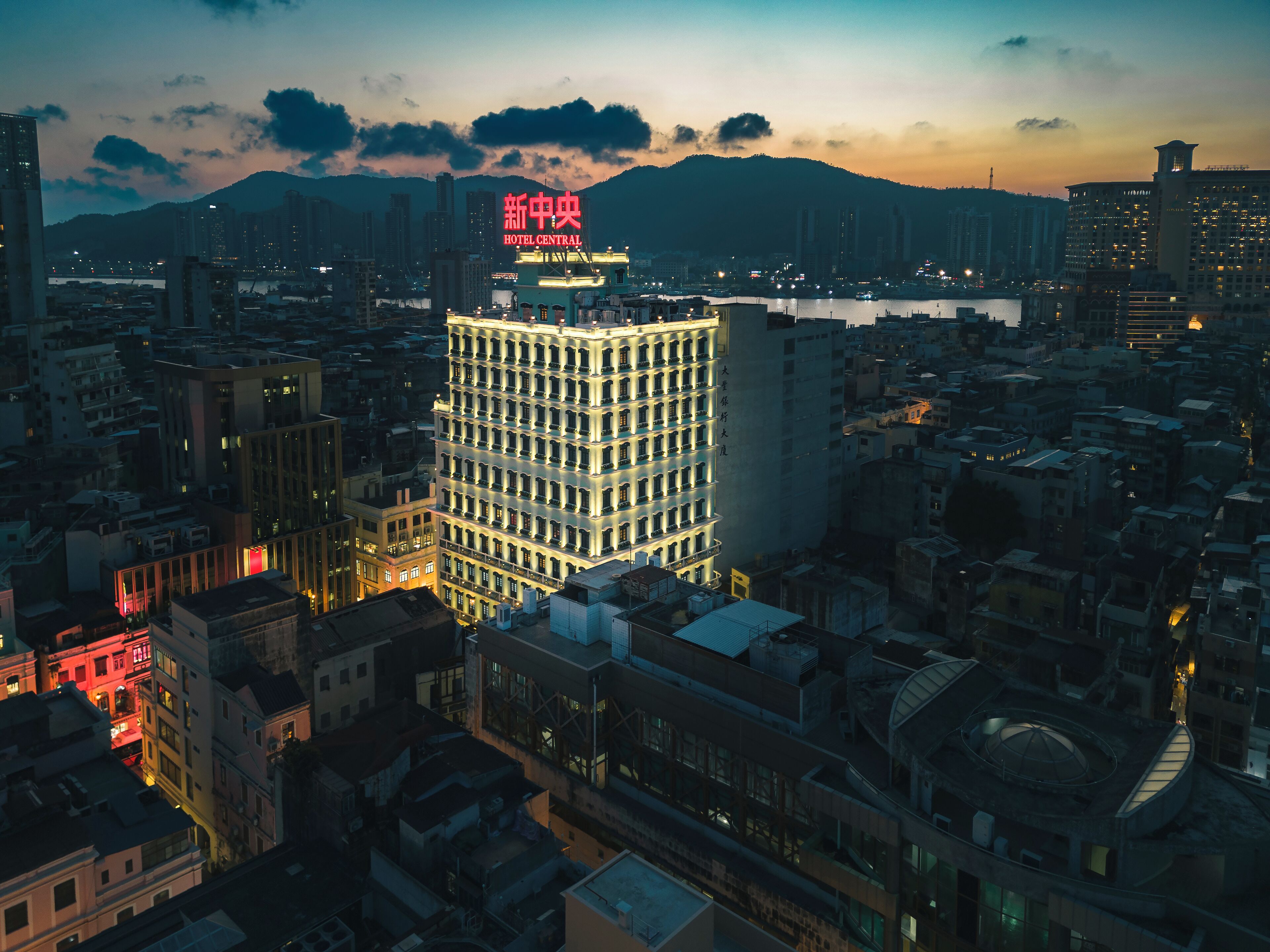 Hotel Central