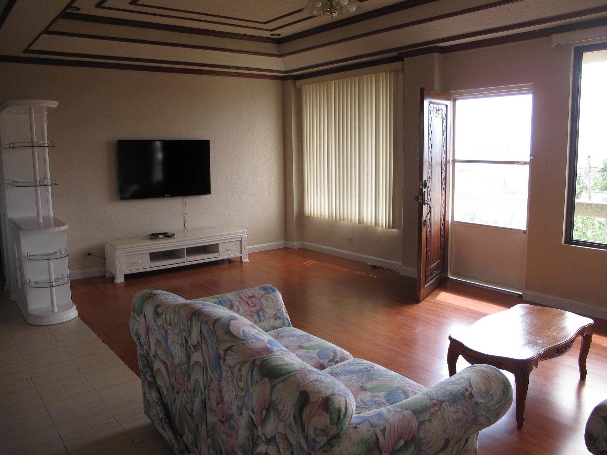 Beach Garden Hotel & Apartment