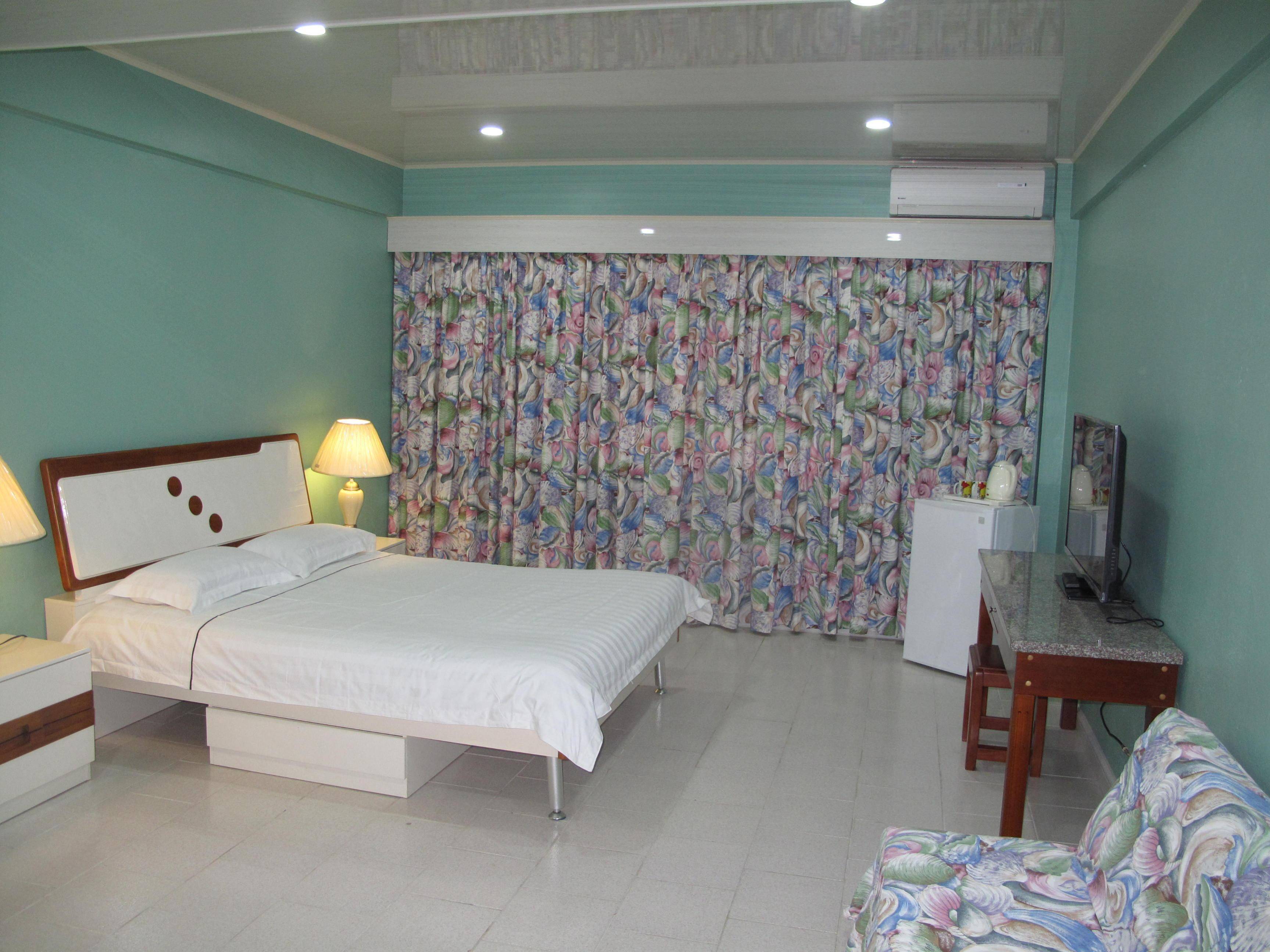 Beach Garden Hotel & Apartment