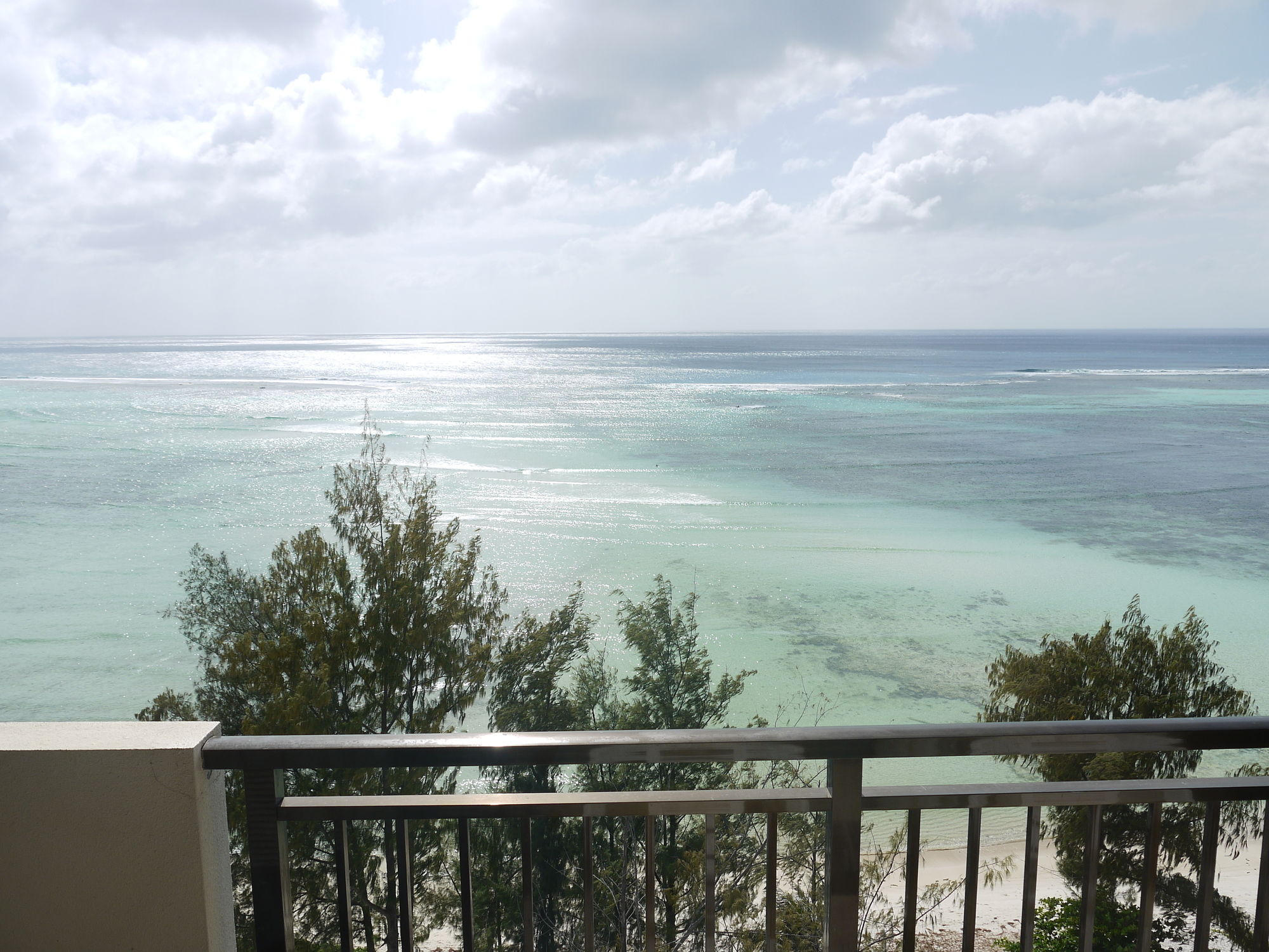 Aquarius Beach Tower