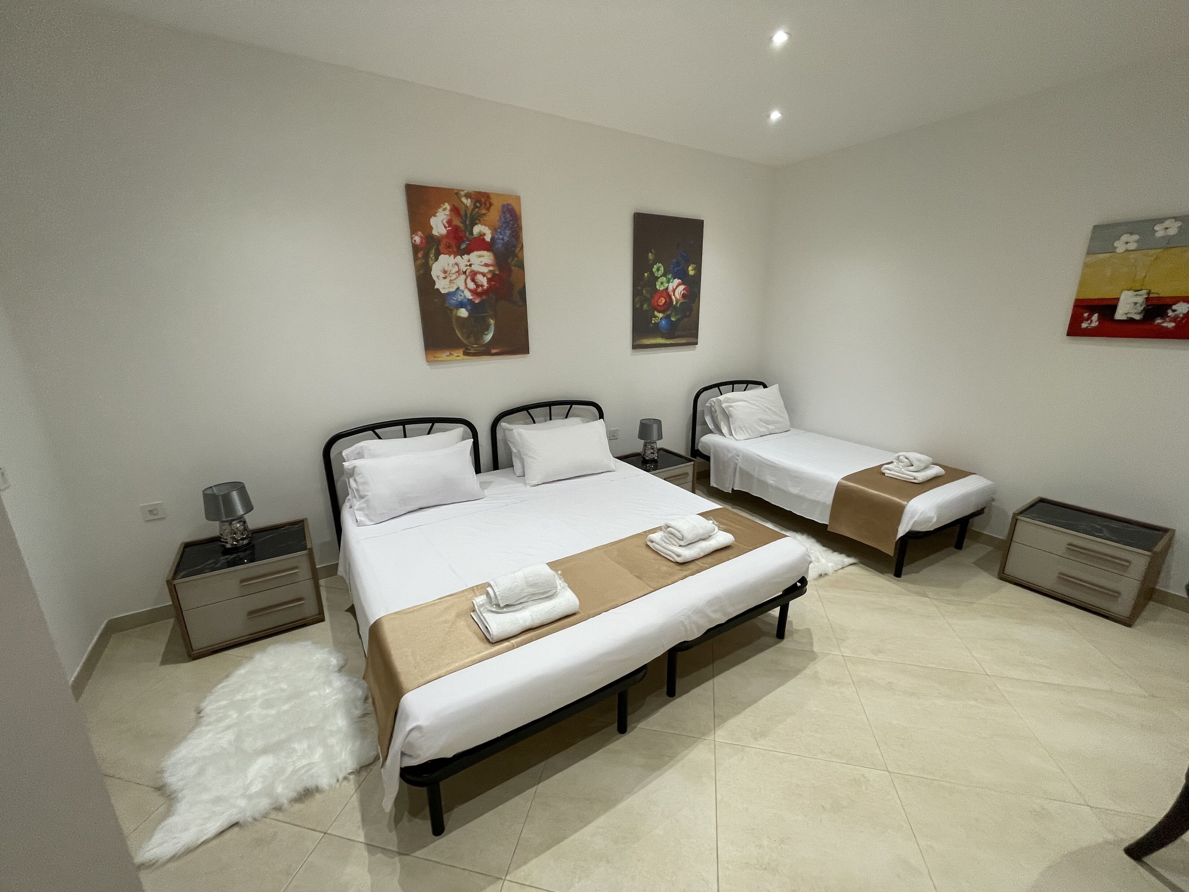 Alina Boutique Living