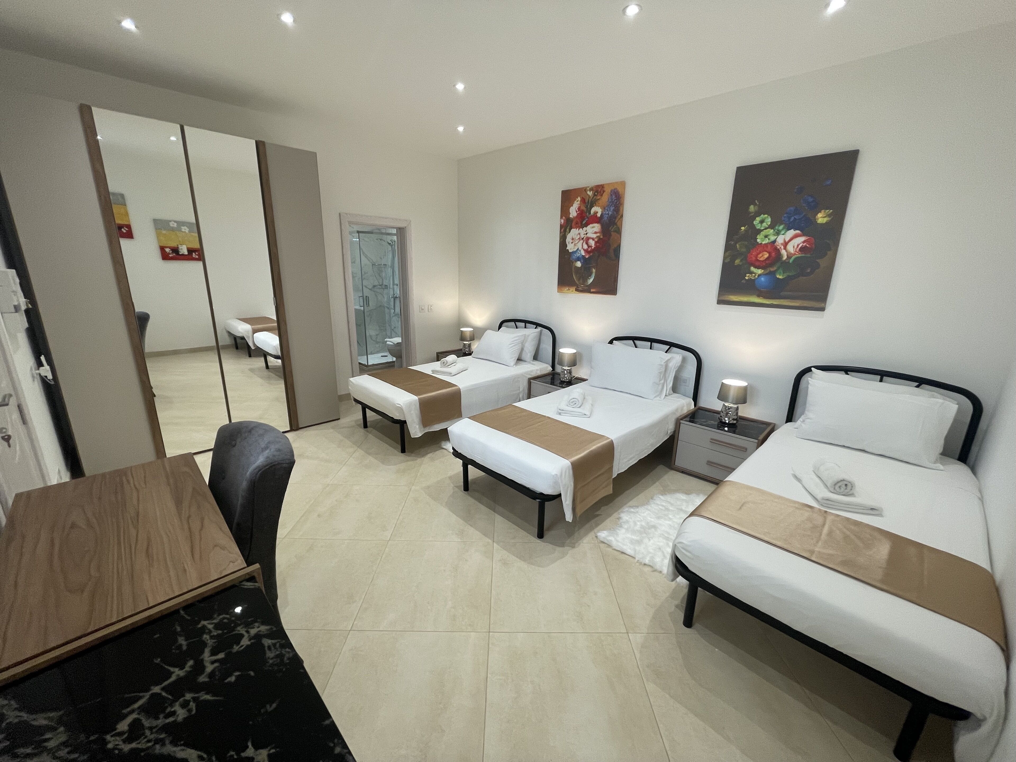 Alina Boutique Living