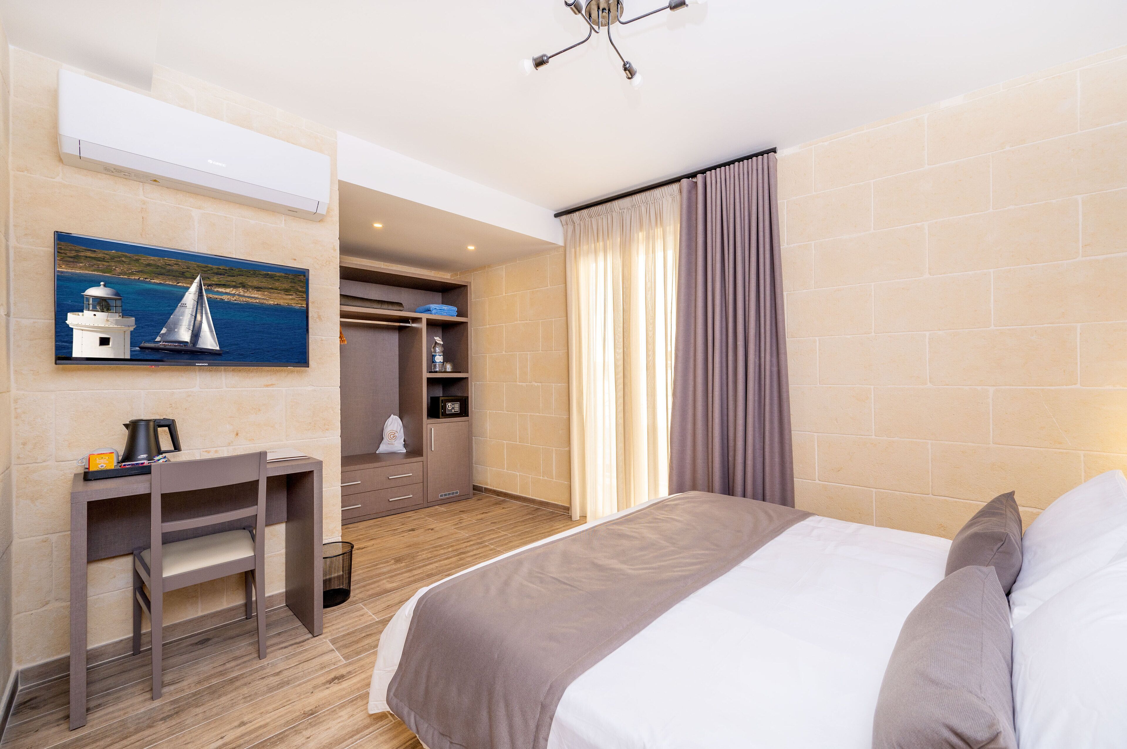 C4 Retreats By Georges Boutique Living