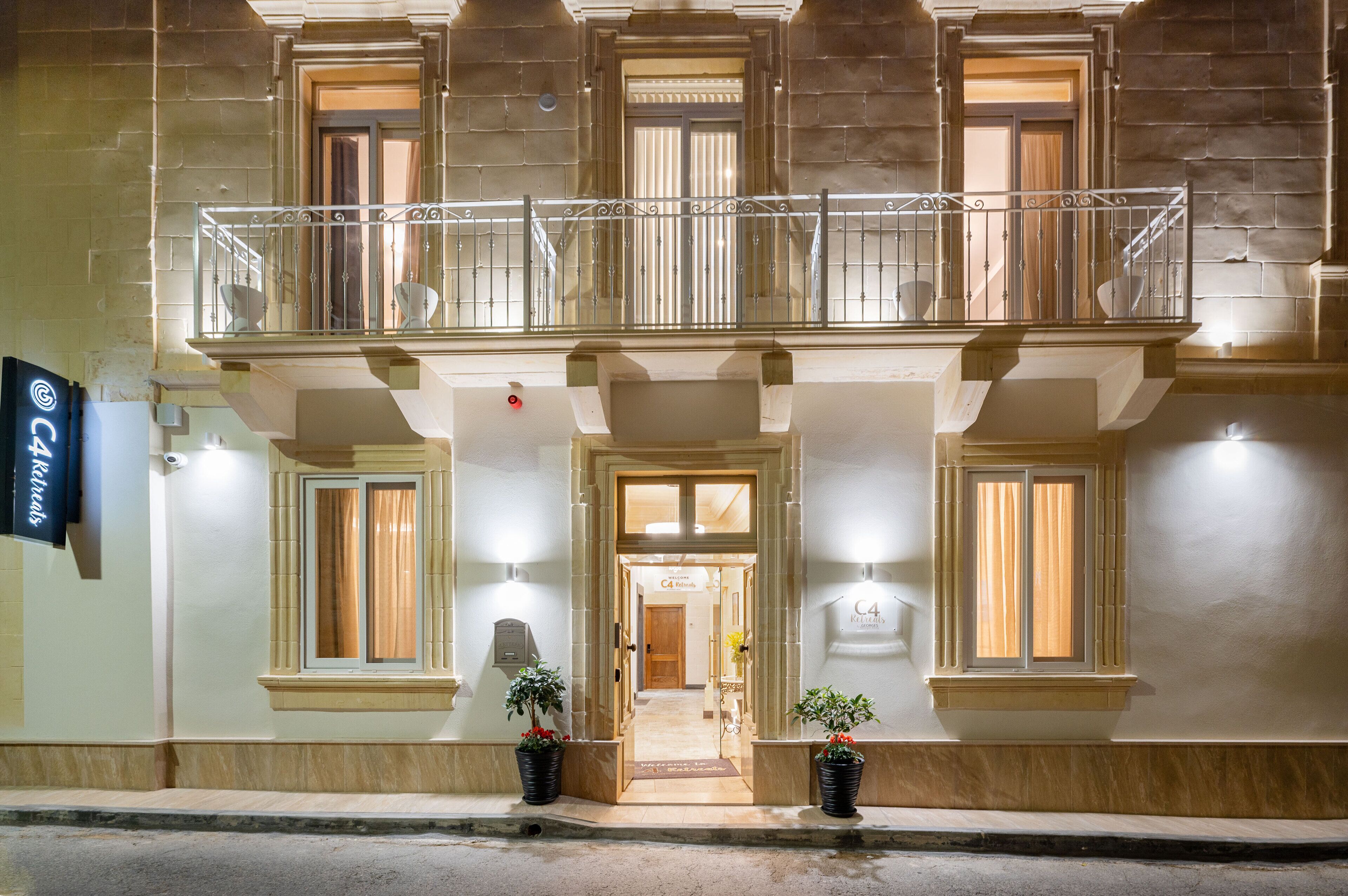 C4 Retreats By Georges Boutique Living