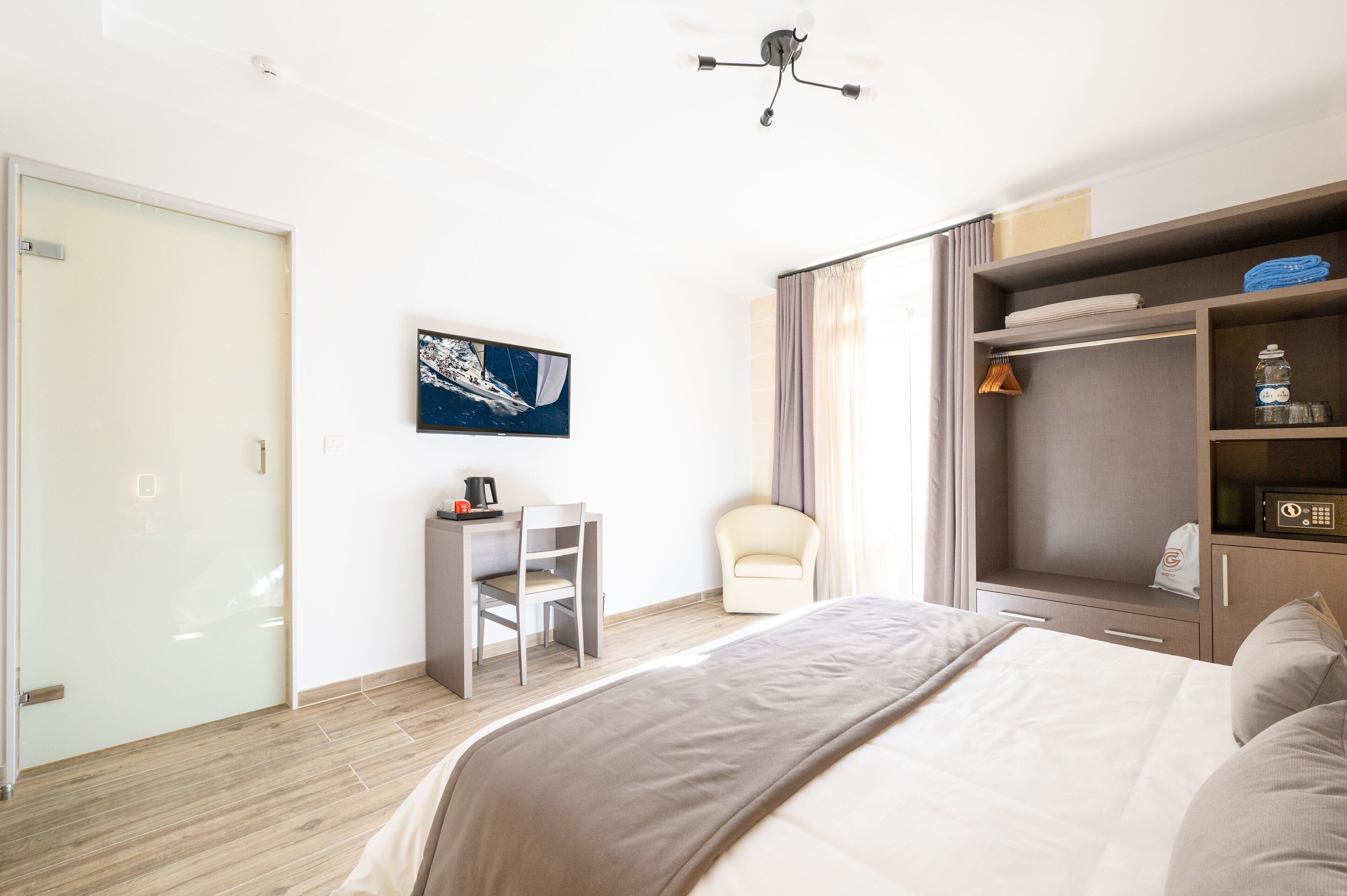 C4 Retreats By Georges Boutique Living