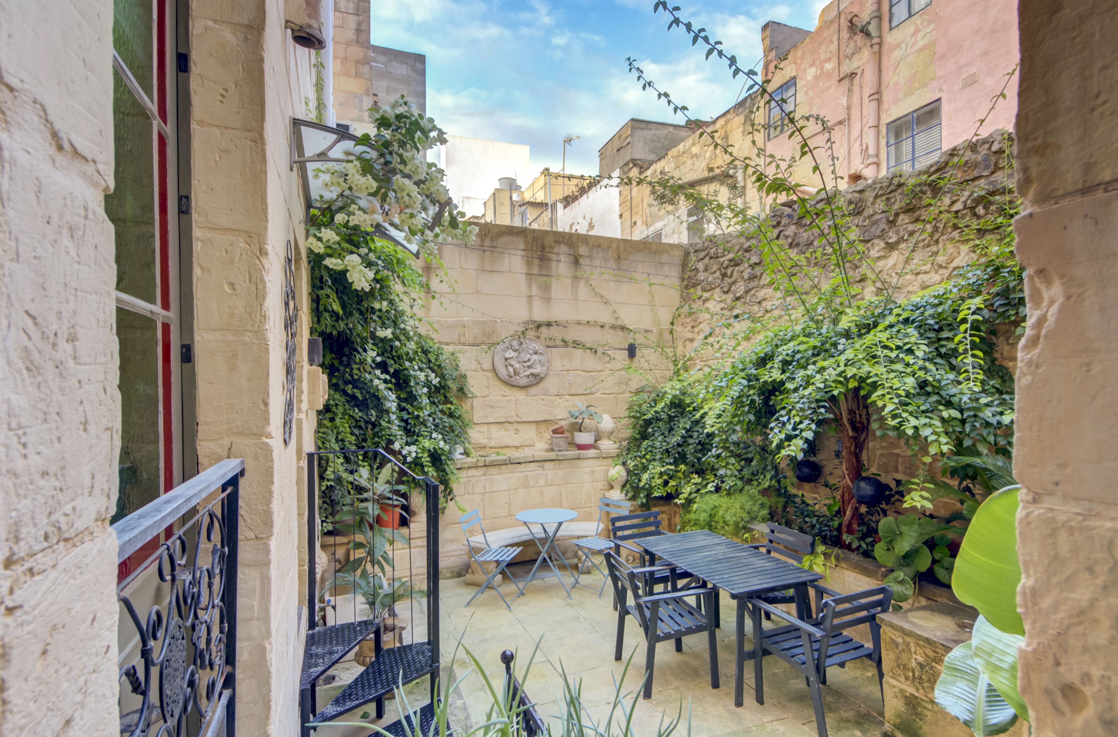 Boho Rooms Sliema