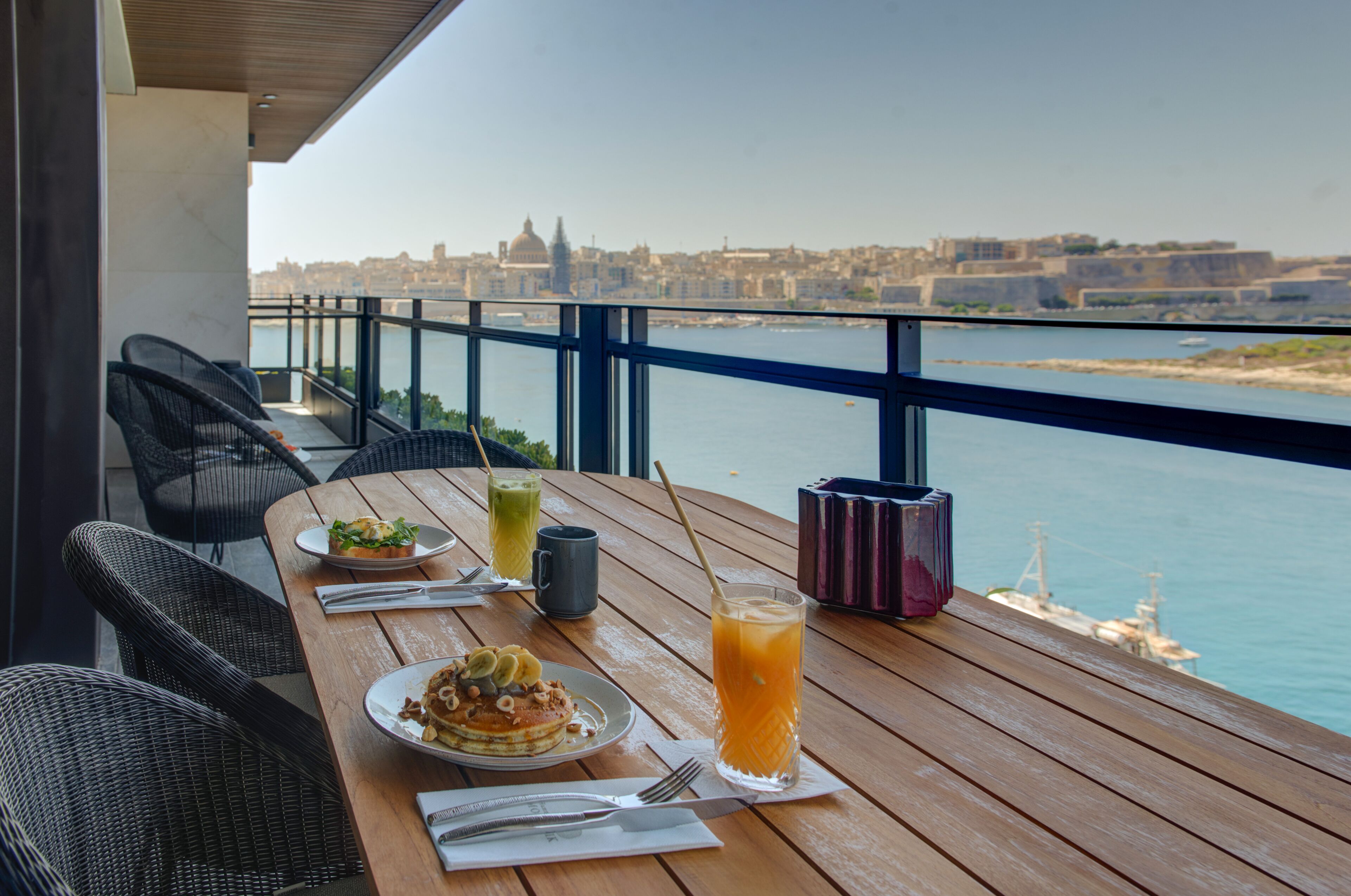 Land's End, Boutique Hotel