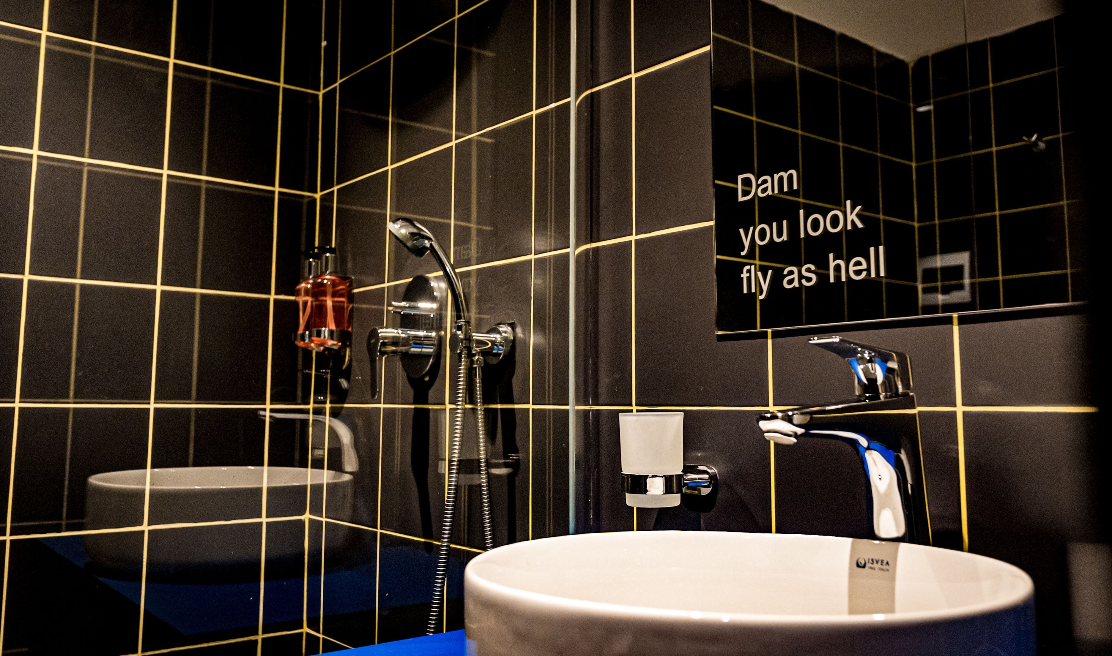 Ikyk Hotel