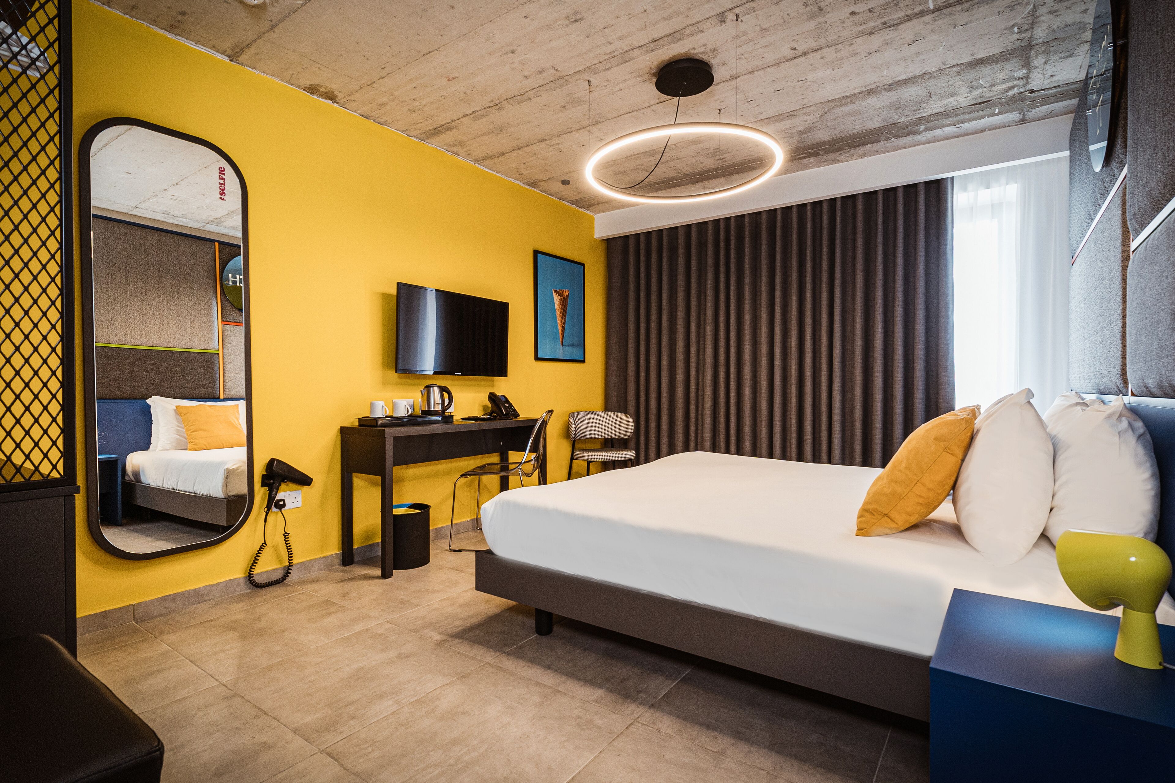 Ikyk Hotel