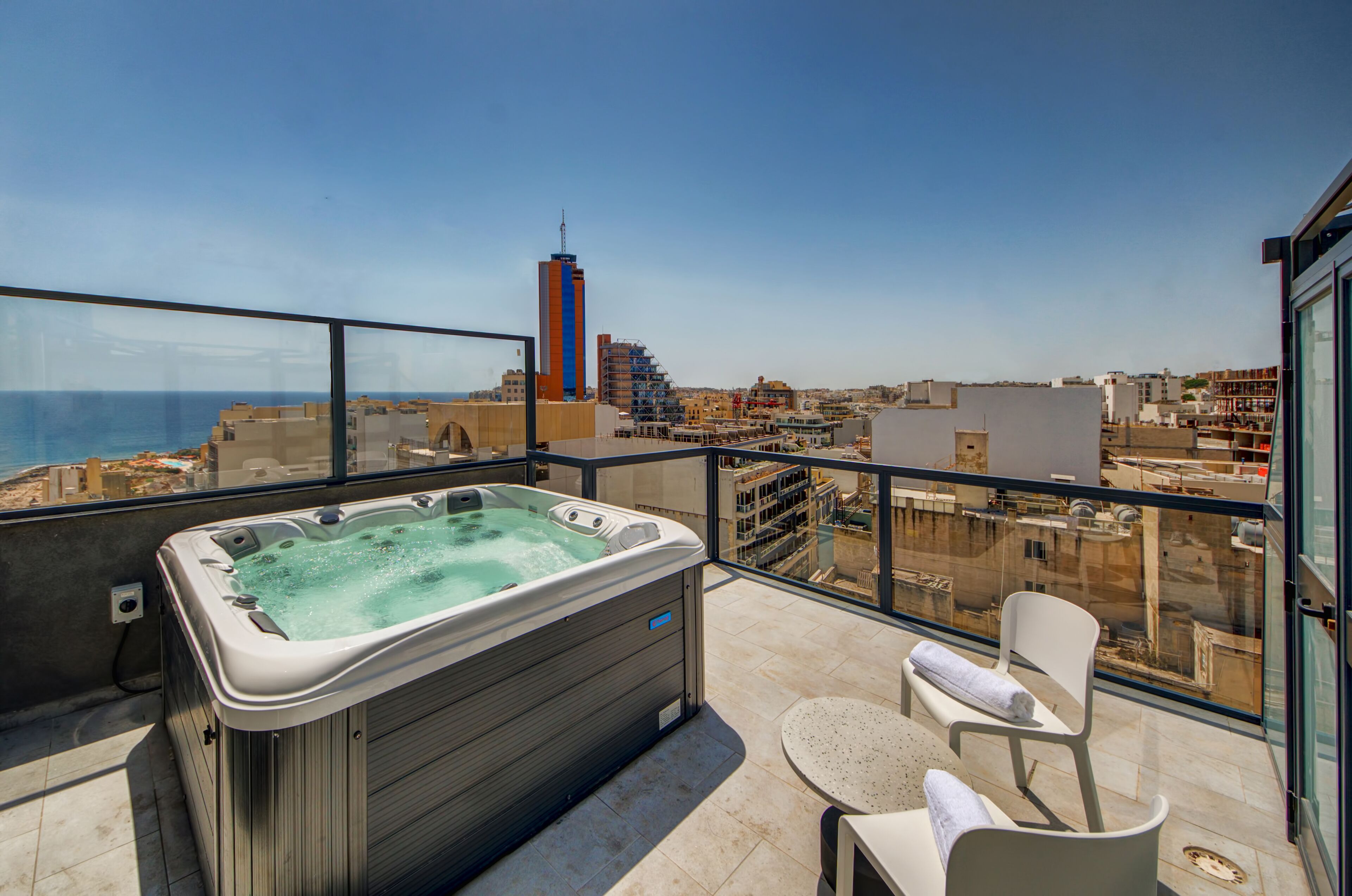 Ikyk Hotel
