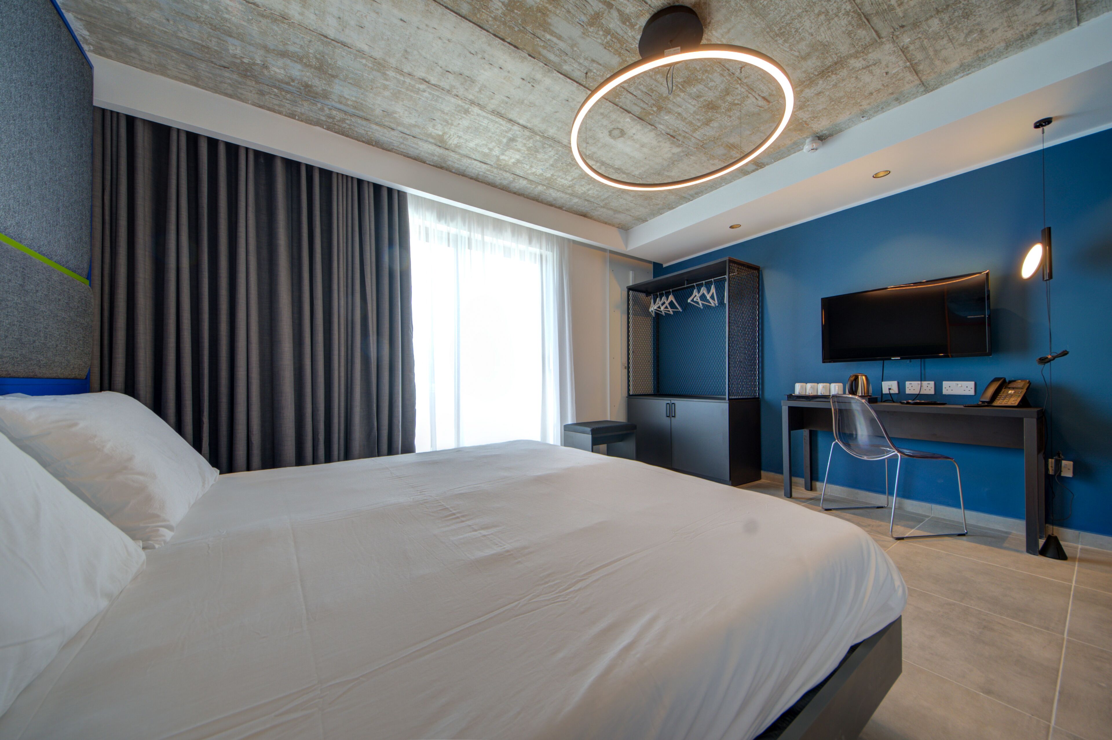 Ikyk Hotel
