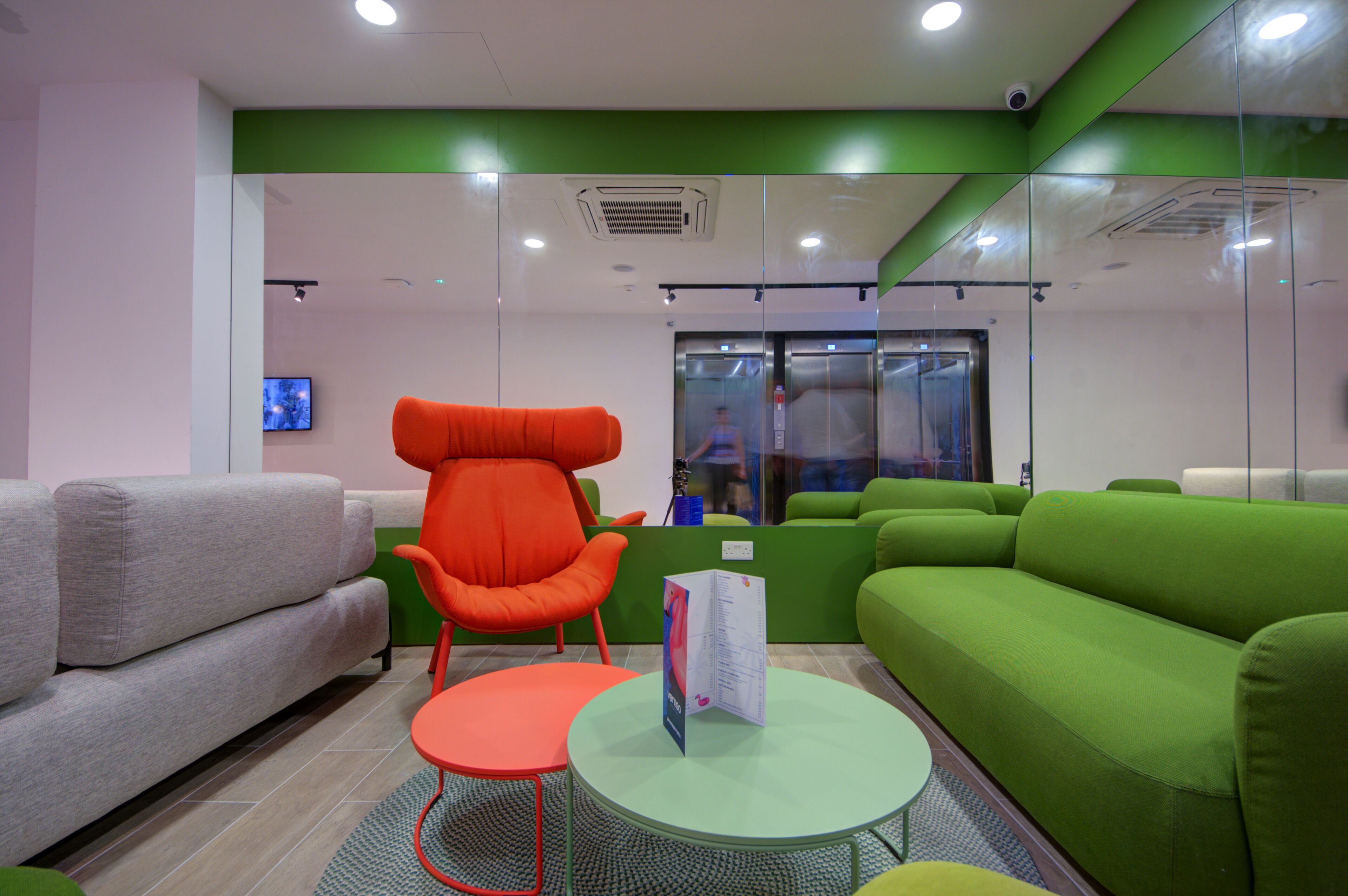Ikyk Hotel