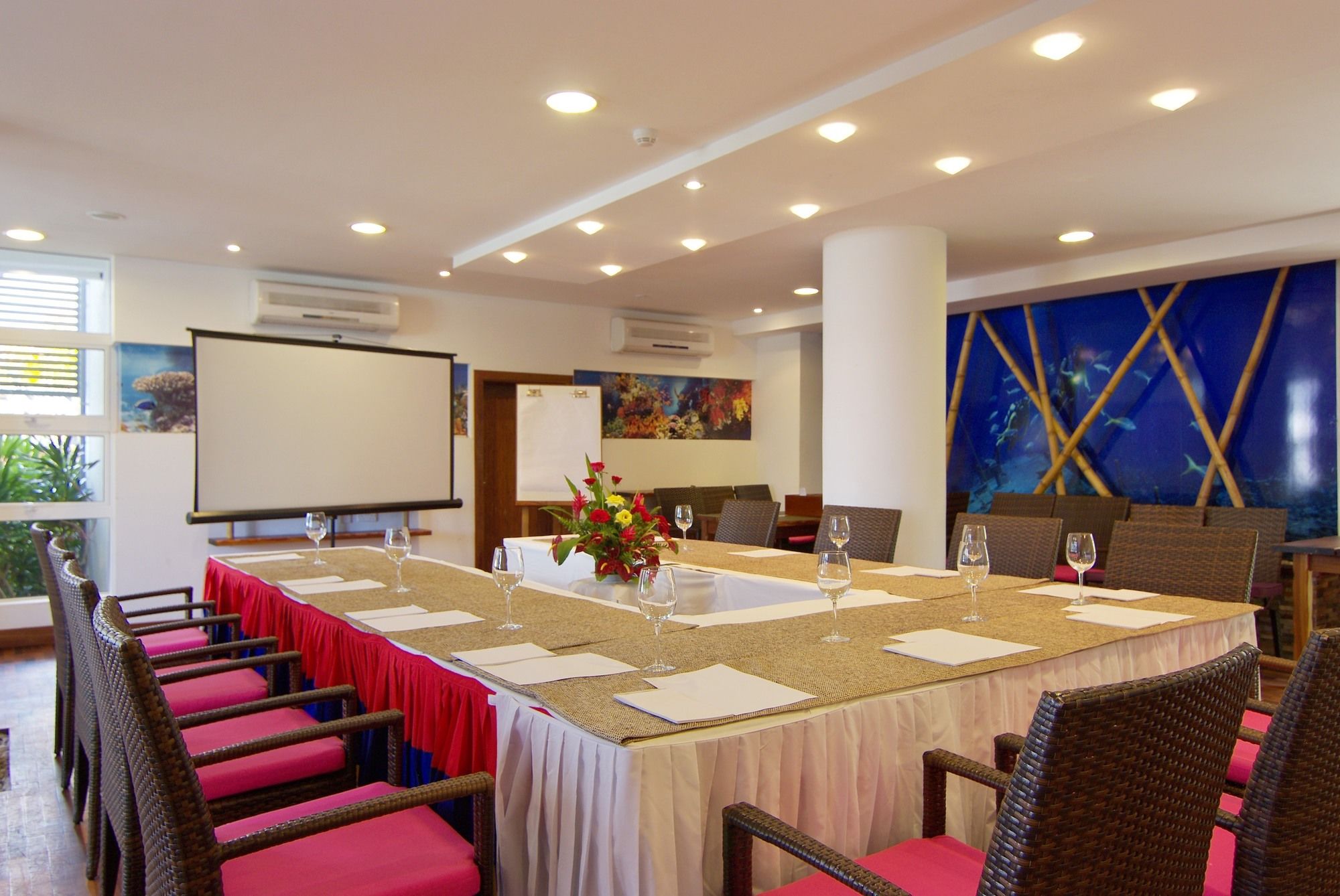 Laguna Beach Hotel & Spa