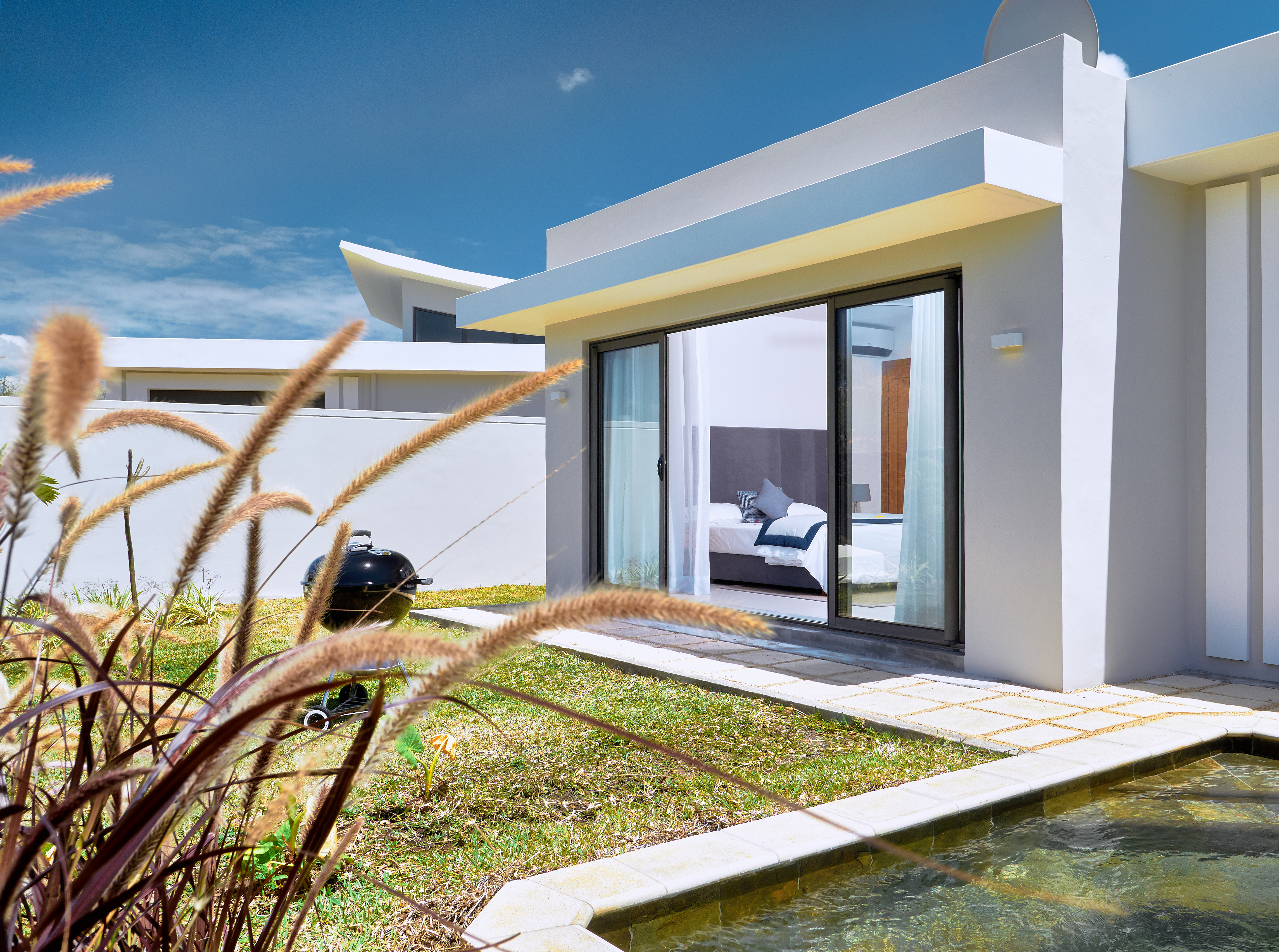 Corail Bleu Private Pool & Garden Villas by LOV