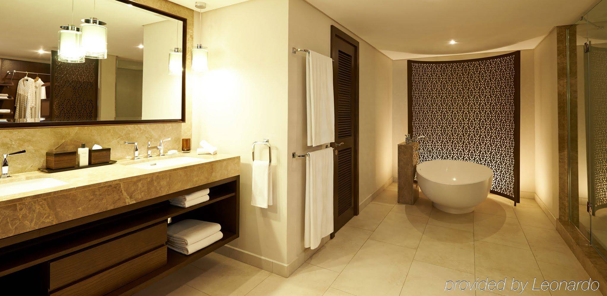 Royal Palm Beachcomber Luxury