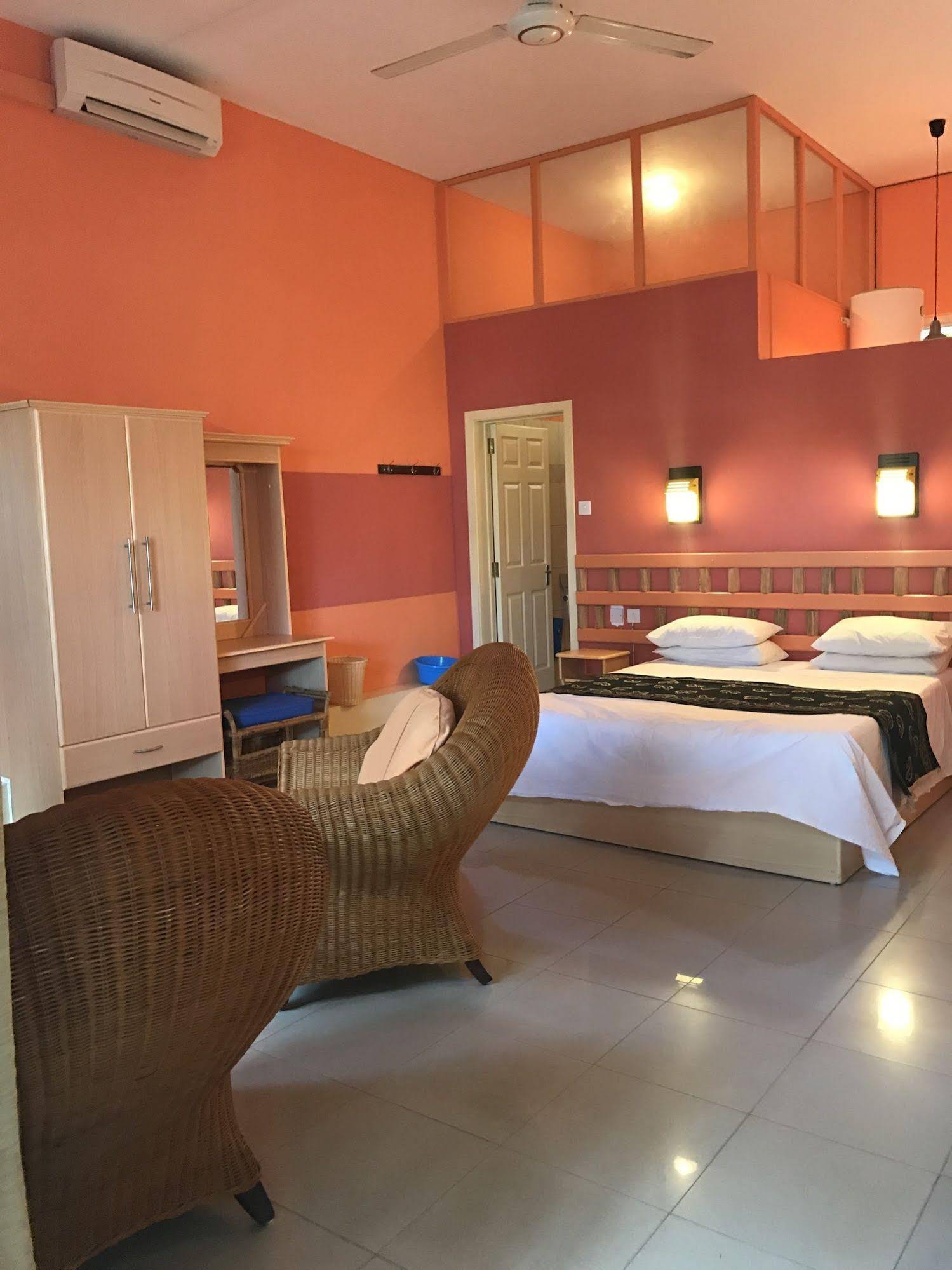 La Résidence de Trou Aux Biches