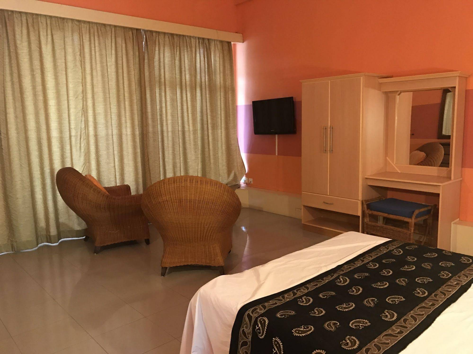 La Résidence de Trou Aux Biches