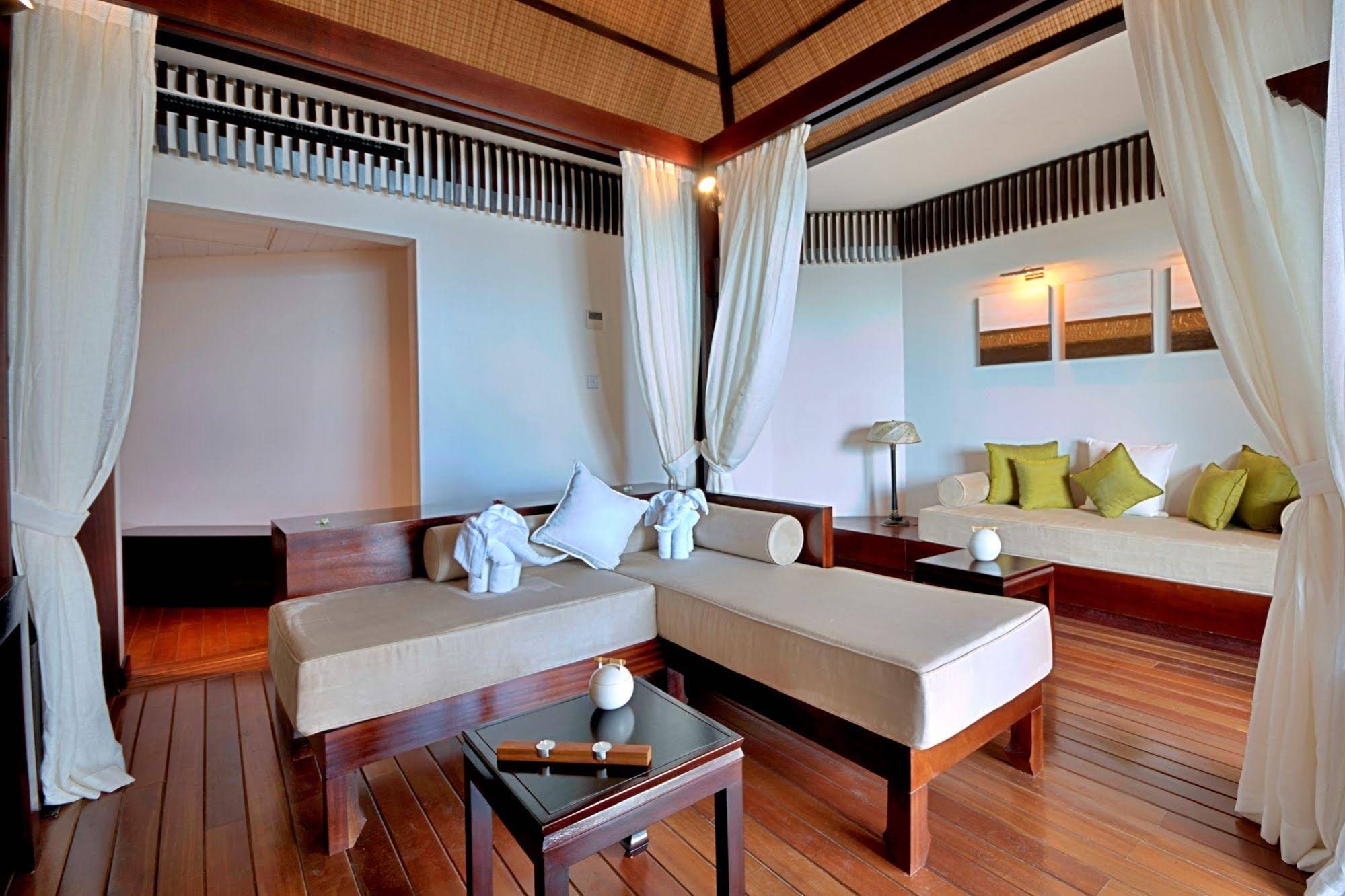 Le Cardinal Exclusive Resort