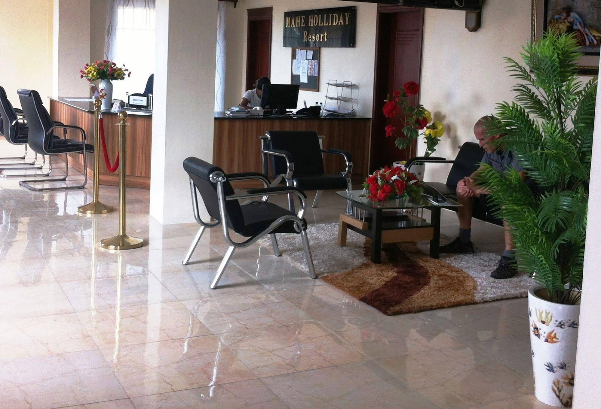 Mahe Holiday Resort