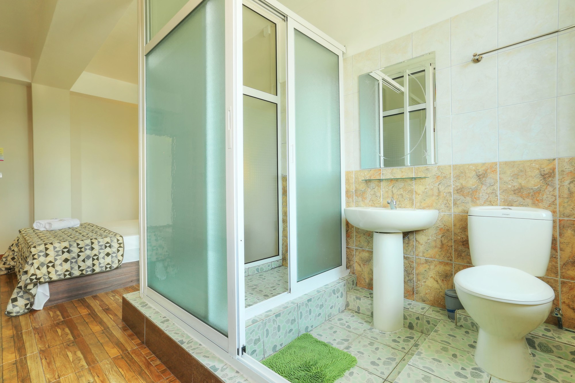 ONS Motel - Guest House