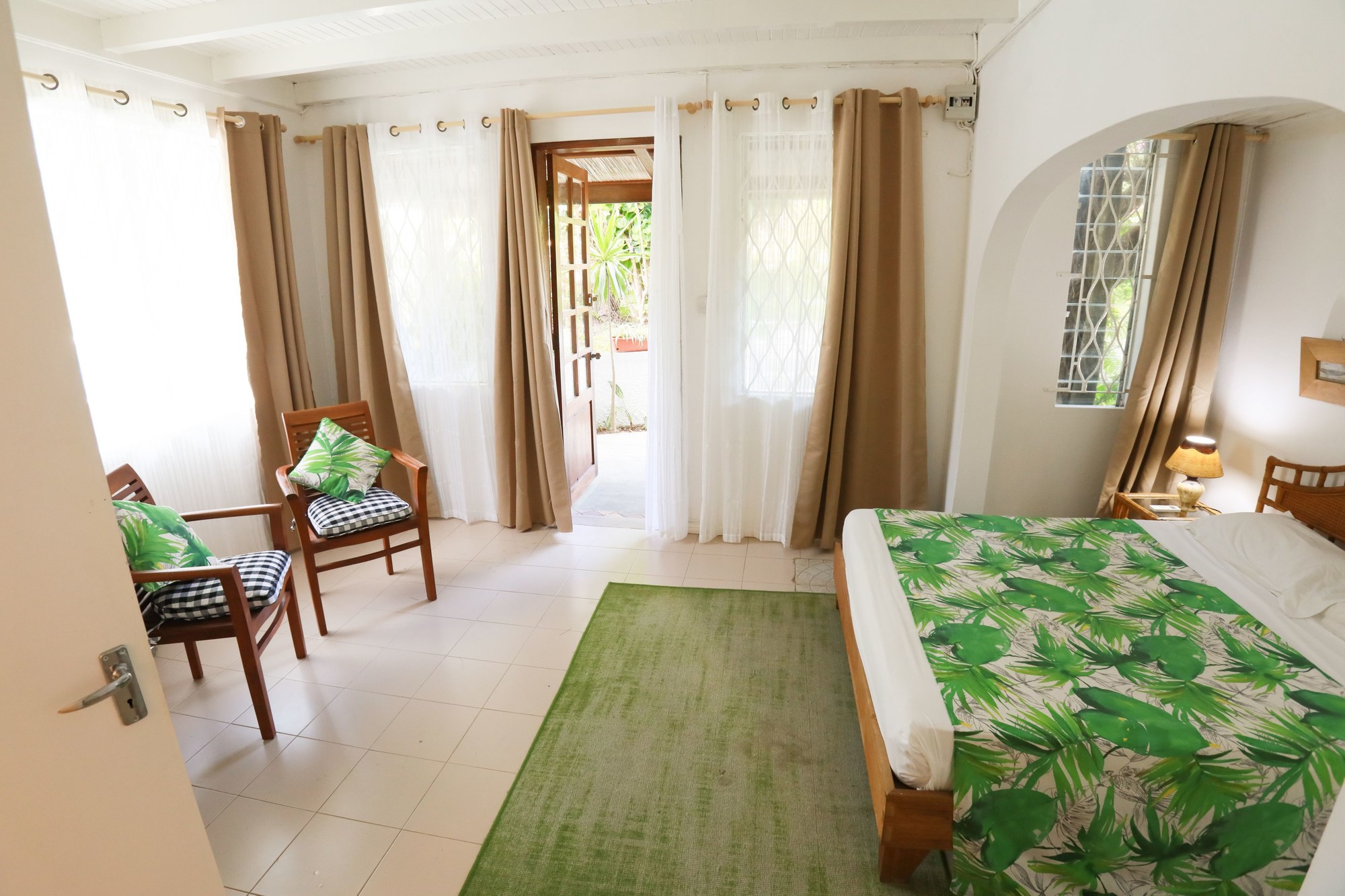 Chantauvent Guesthouse