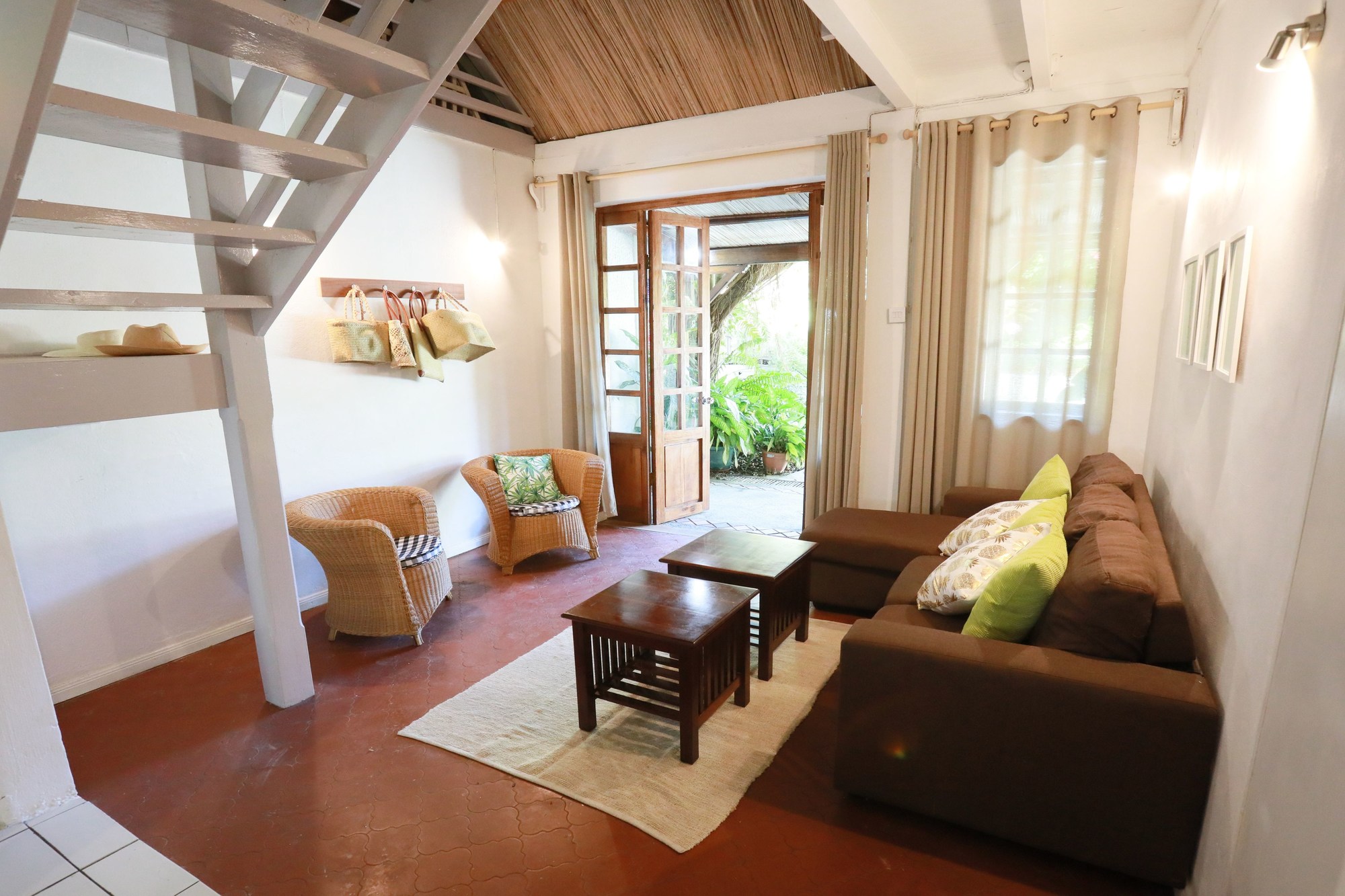 Chantauvent Guesthouse