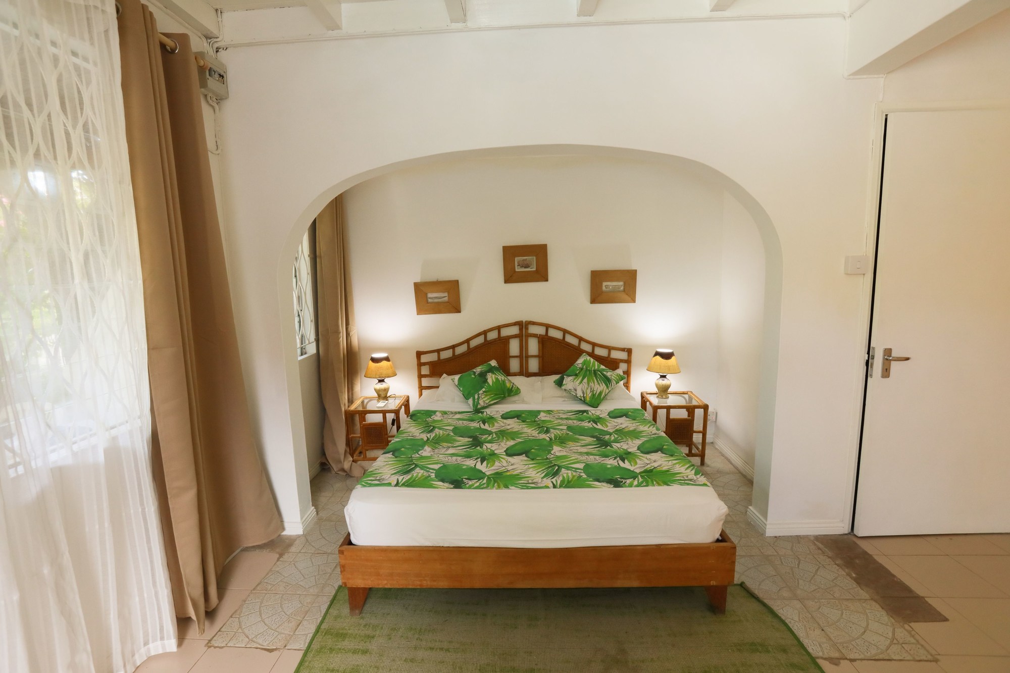 Chantauvent Guesthouse