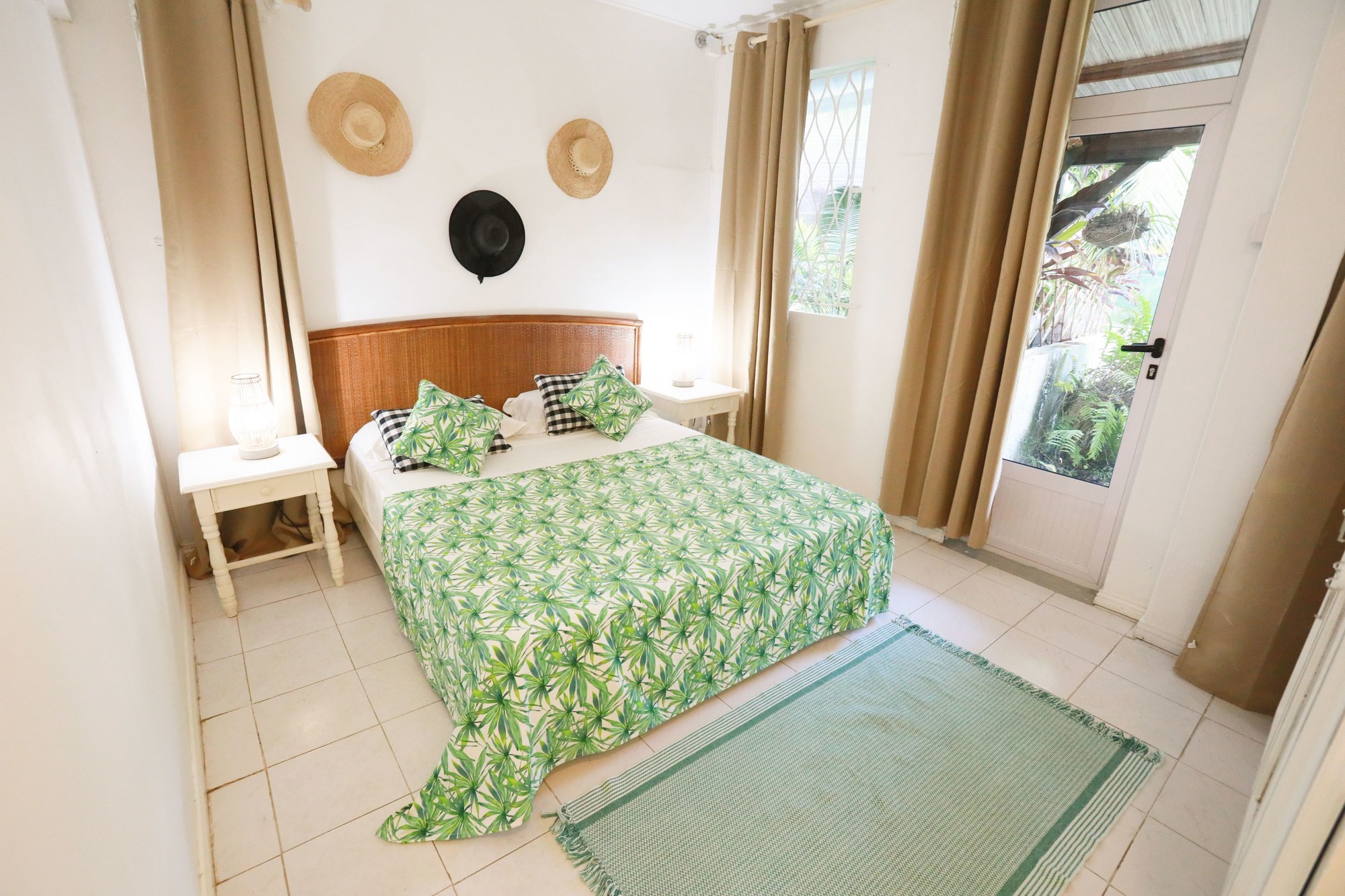 Chantauvent Guesthouse