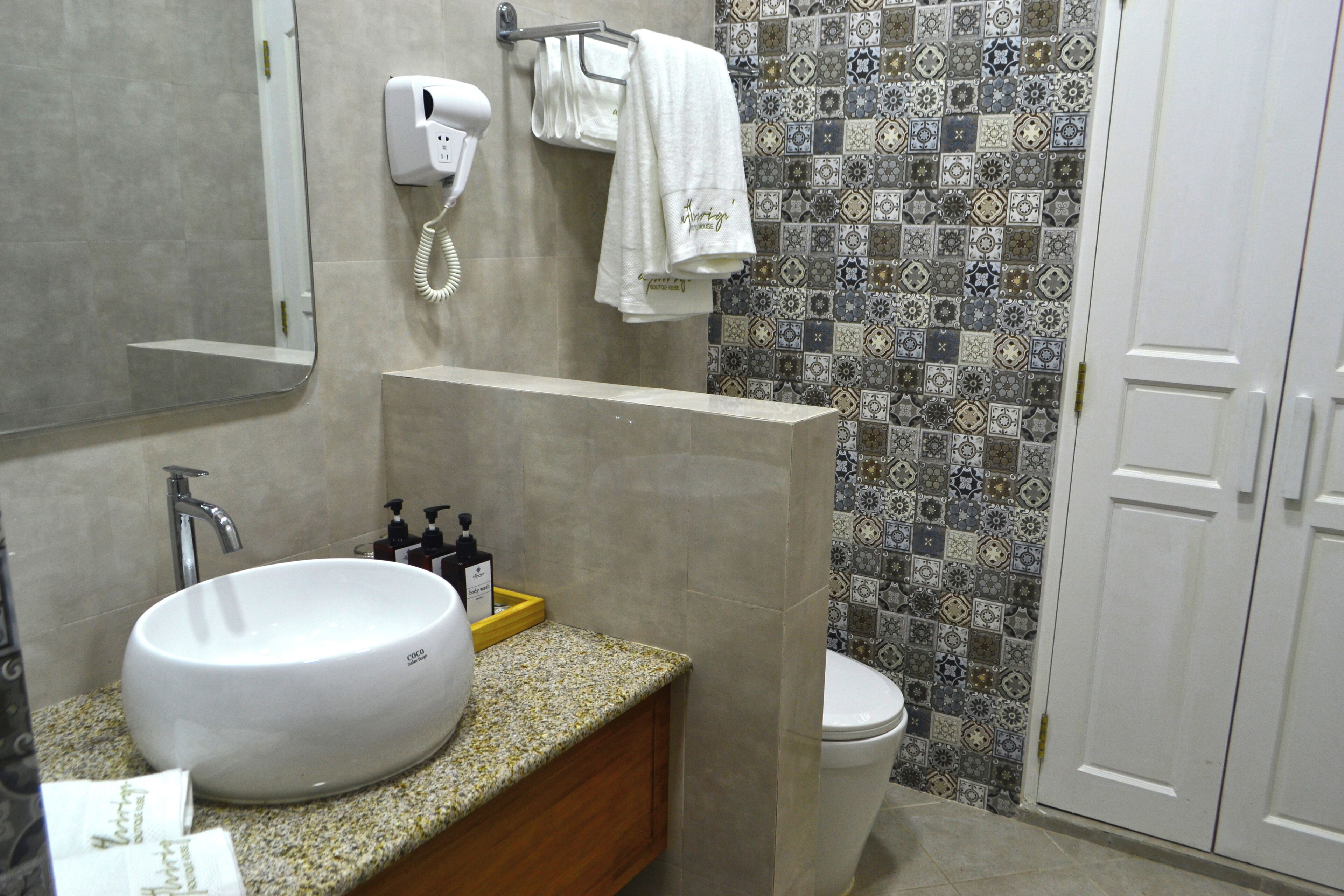 Athirige Boutique House