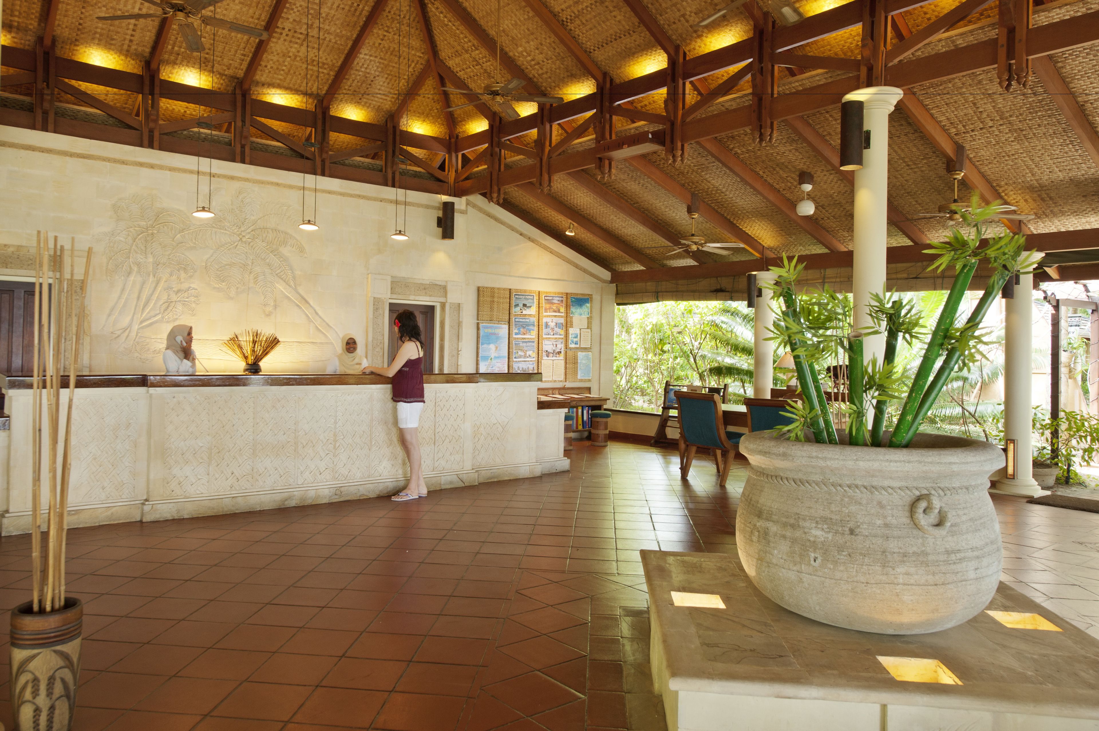 Royal Island Resort & Spa