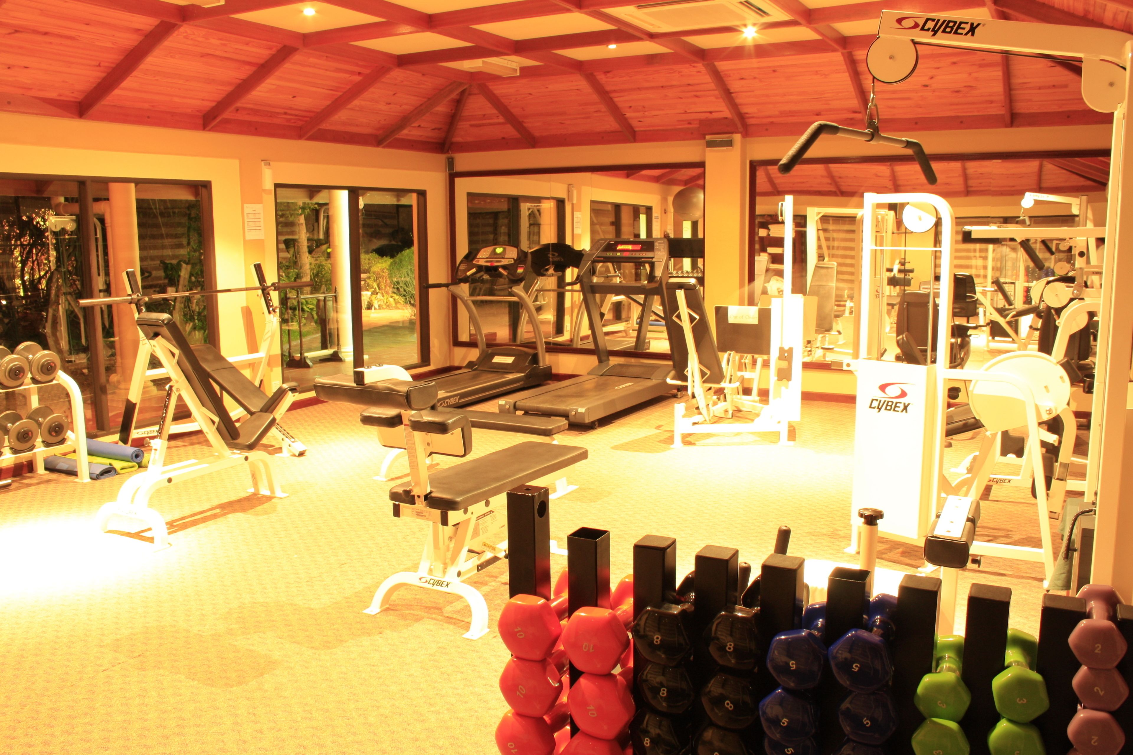 Royal Island Resort & Spa