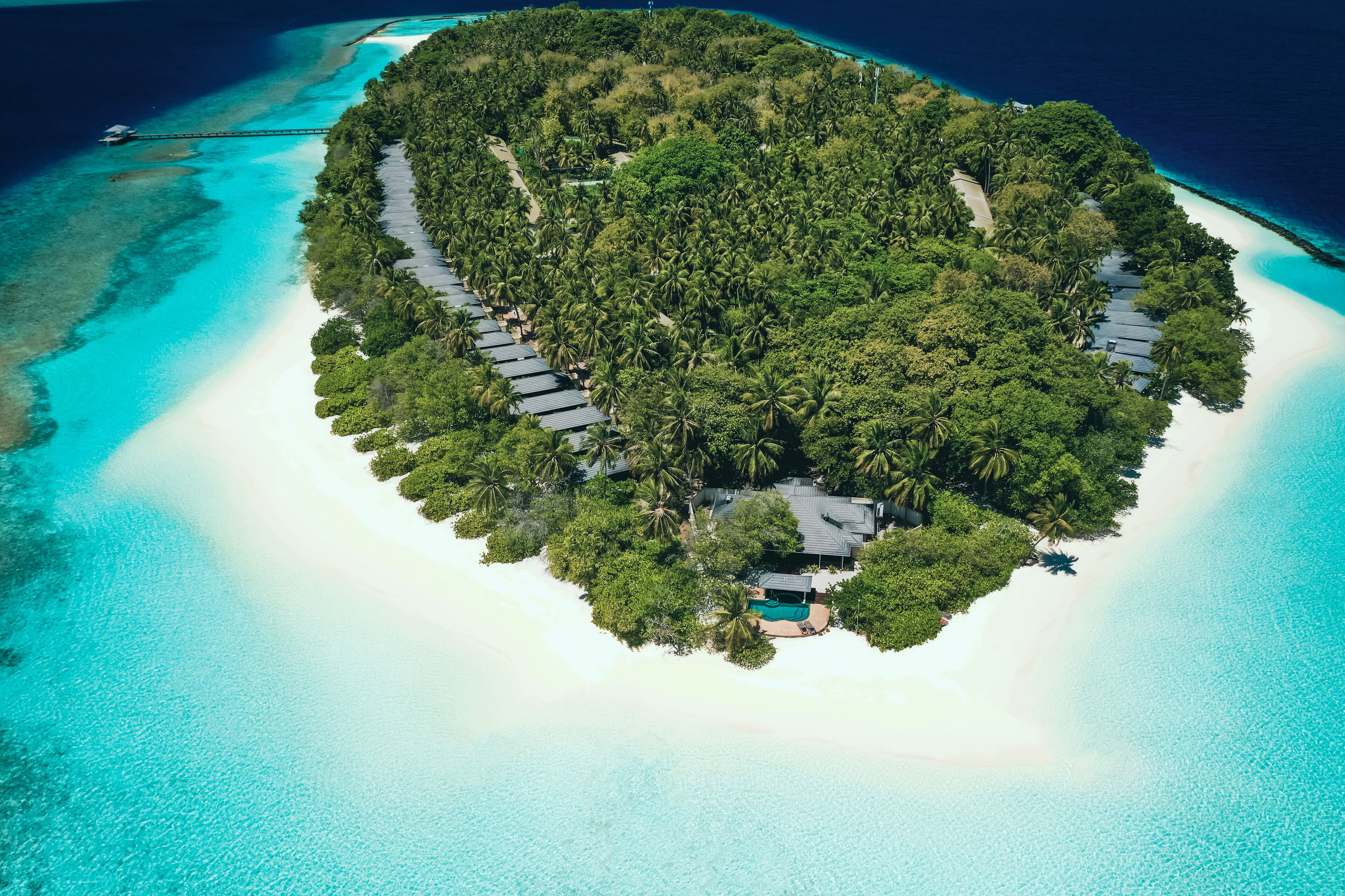 Royal Island Resort & Spa