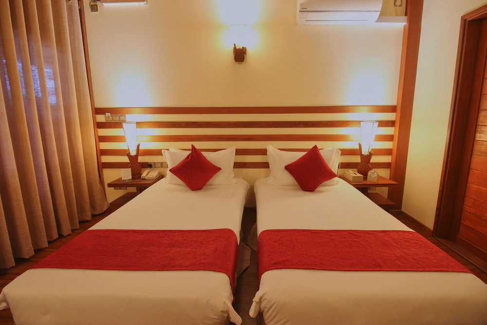 Araamu Holidays & Spa