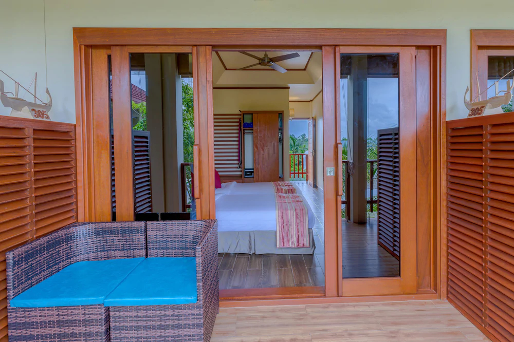 Araamu Holidays & Spa