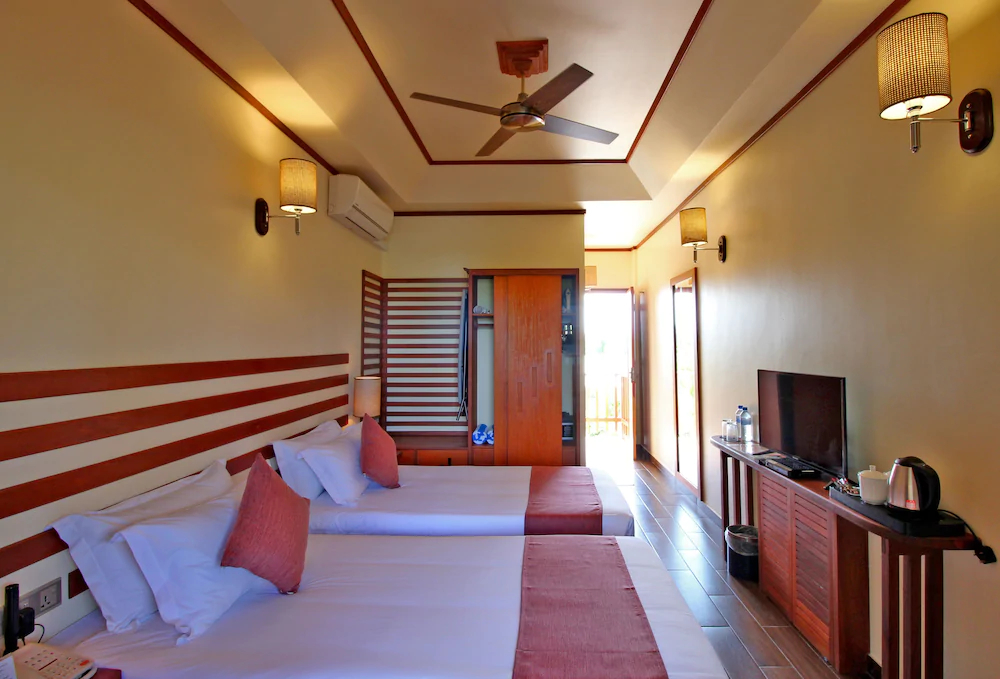 Araamu Holidays & Spa