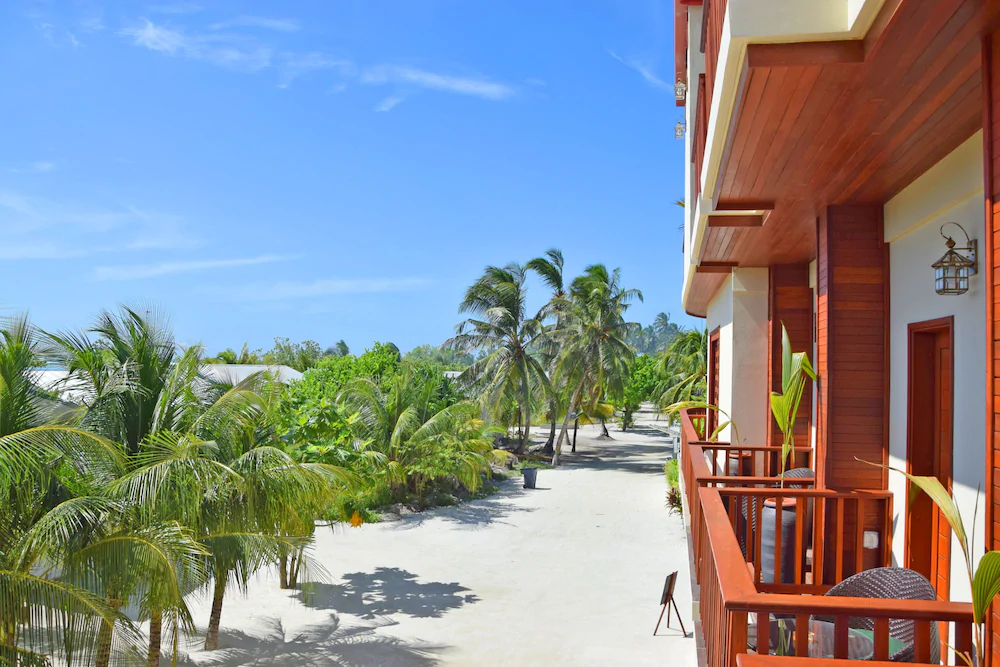 Araamu Holidays & Spa
