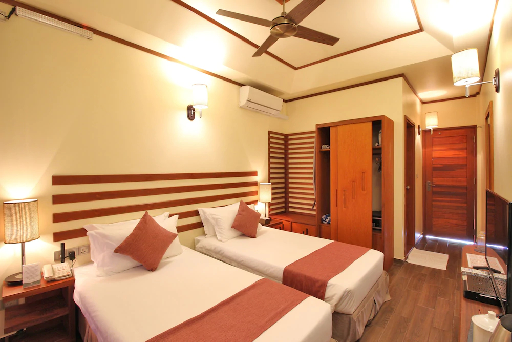 Araamu Holidays & Spa