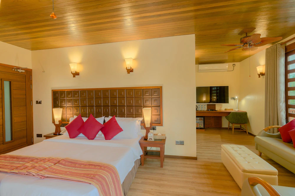 Araamu Holidays & Spa