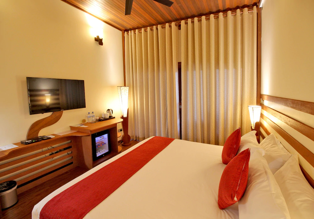Araamu Holidays & Spa