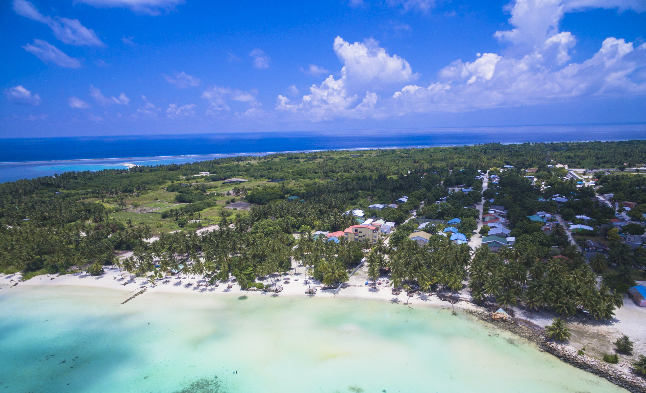 Reveries Diving Village