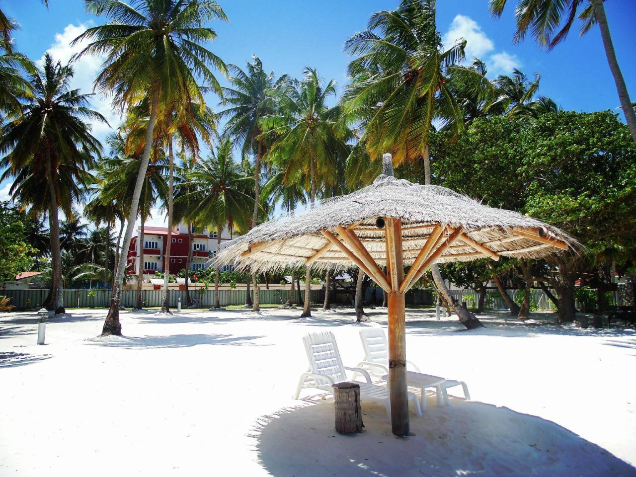 Reveries Diving Village