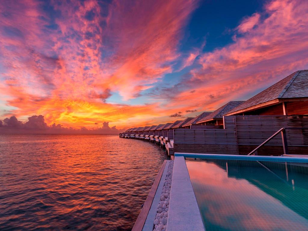 Hurawalhi Island Resort