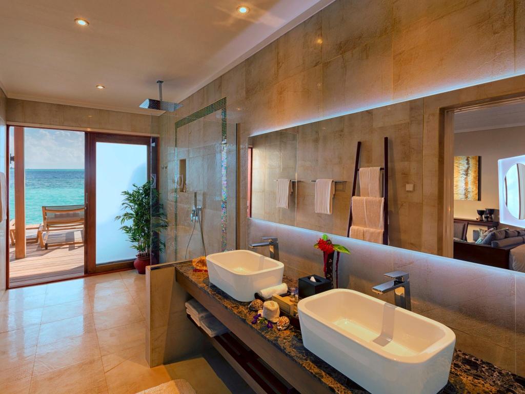 Hurawalhi Island Resort